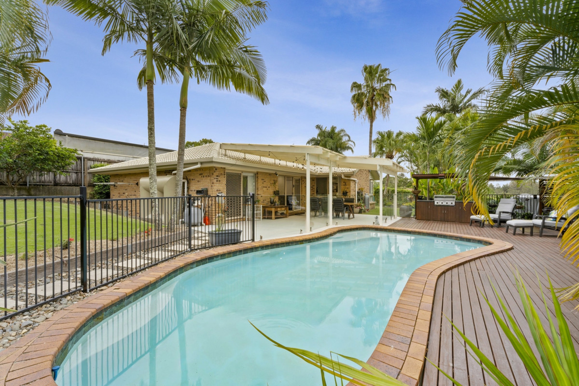 19 Marble Drive, CARRARA