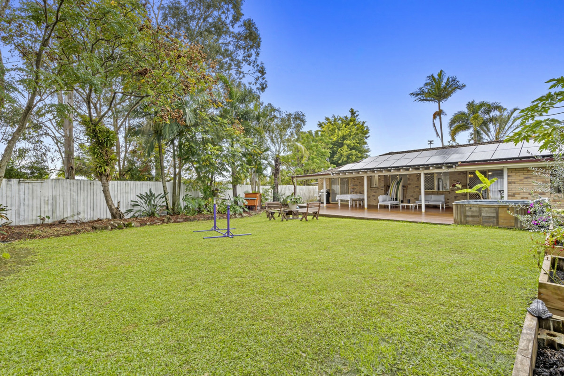21 Saxon Court, NERANG