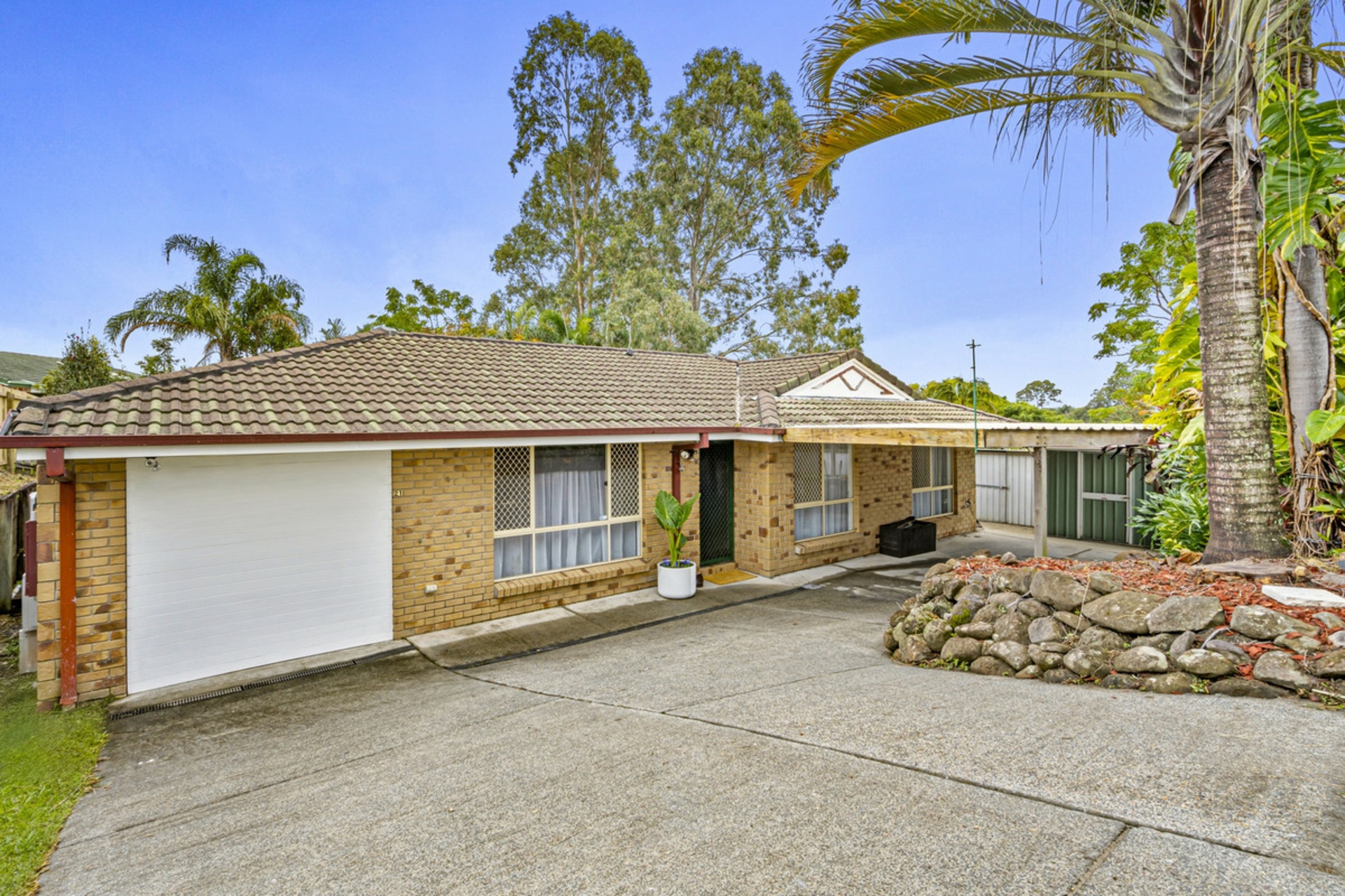 21 Saxon Court, NERANG
