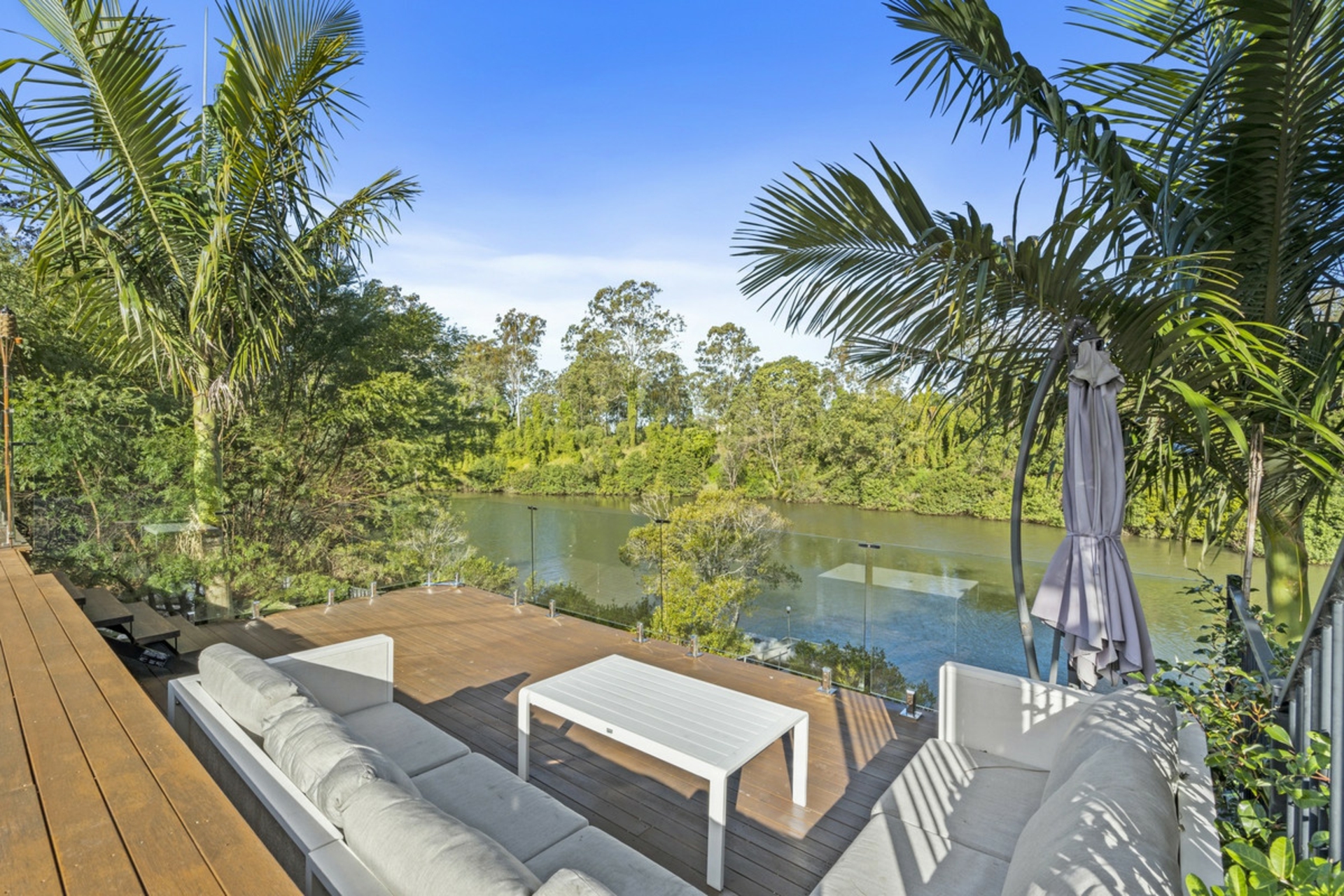 53 Nerang River Drive, NERANG