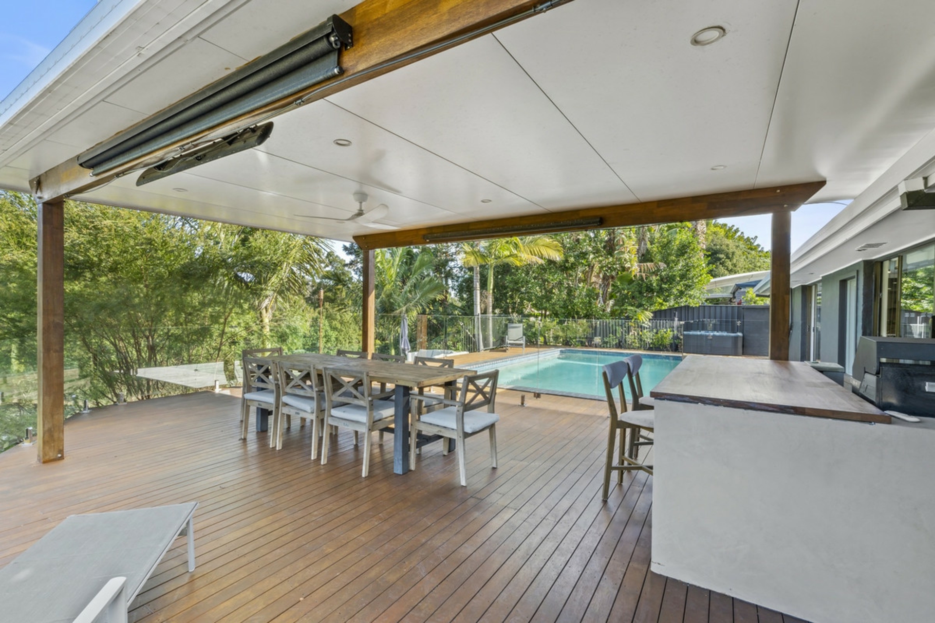 53 Nerang River Drive, NERANG