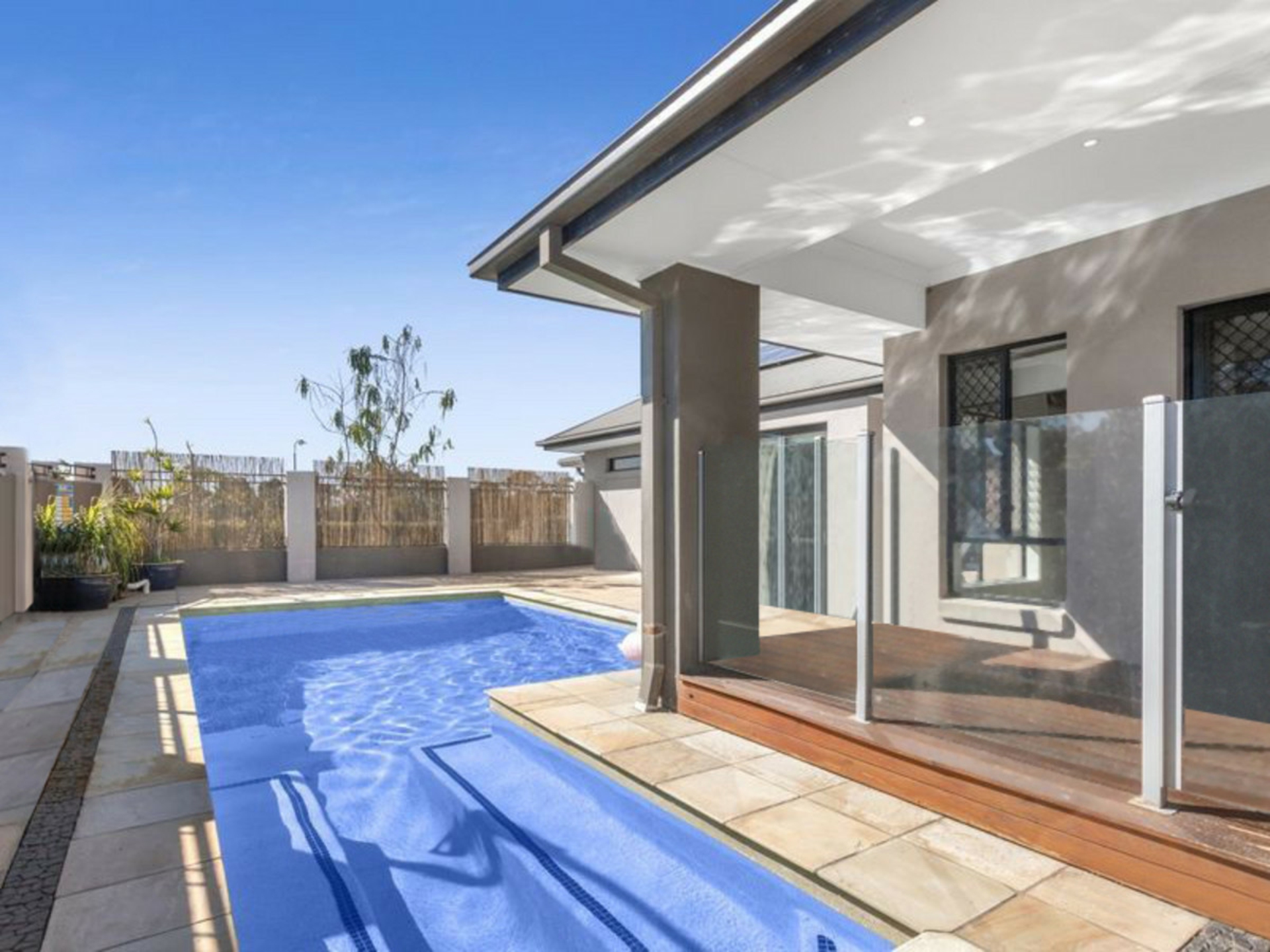 7 Pincally Crescent, ORMEAU
