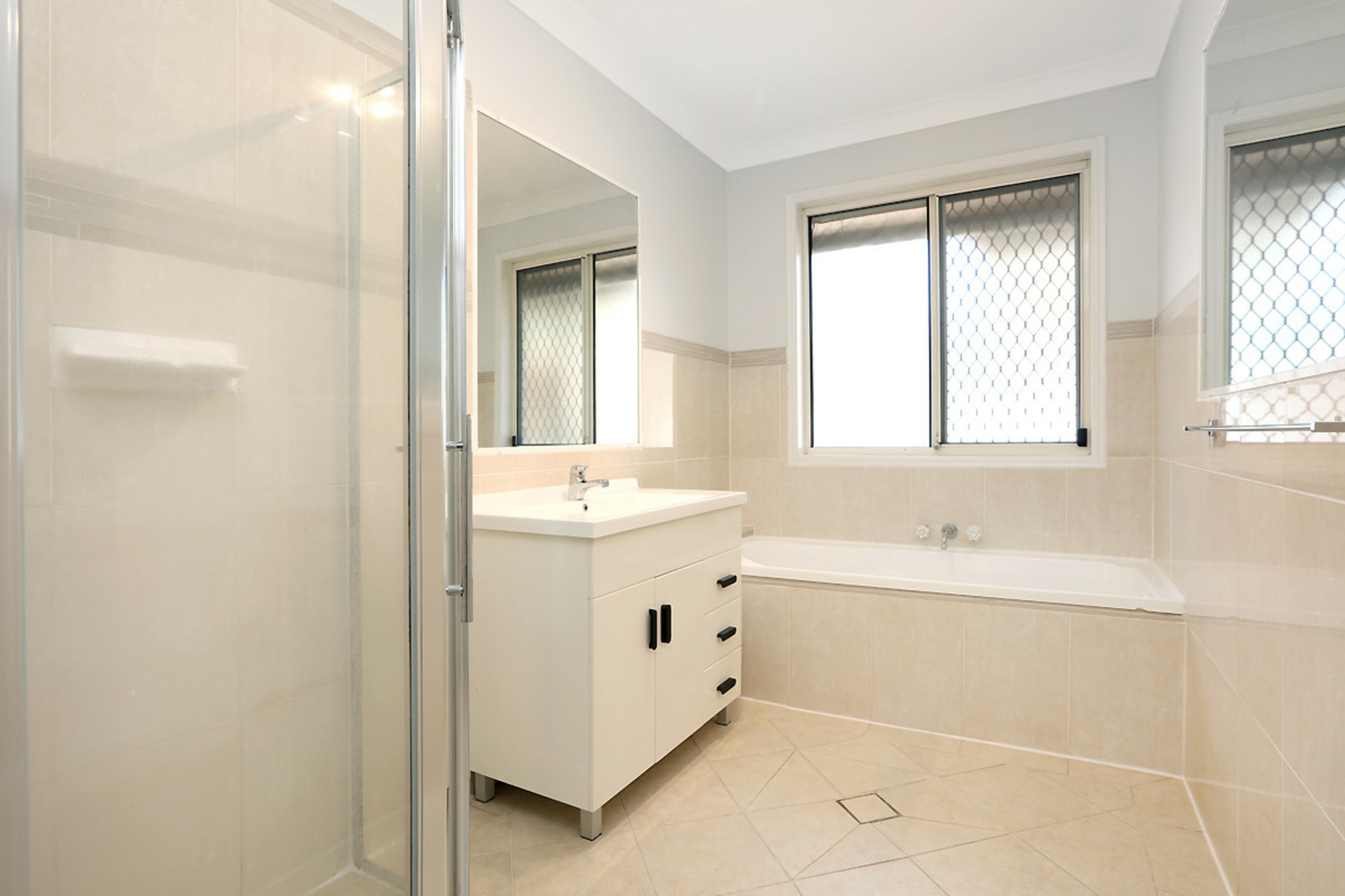 23 Glengarry Close, HIGHLAND PARK