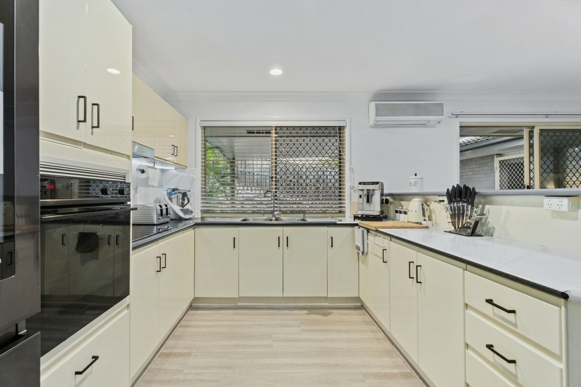 20 Polynesia Avenue, Pacific Pines