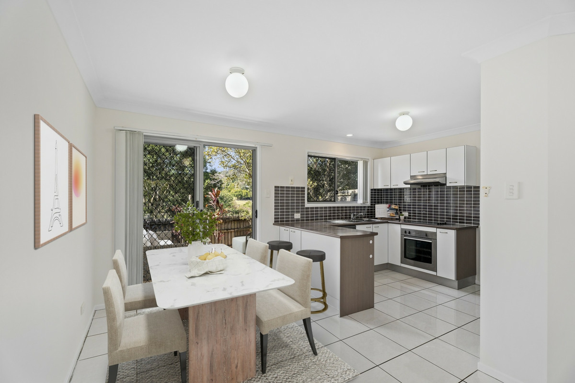 31/30 Carmarthen Circuit, Pacific Pines