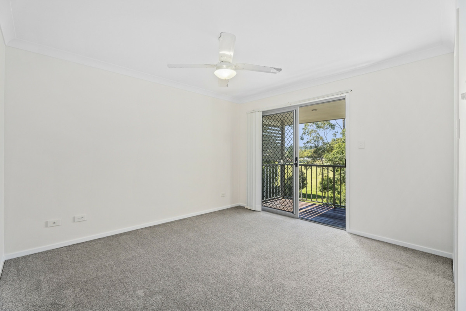 31/30 Carmarthen Circuit, Pacific Pines