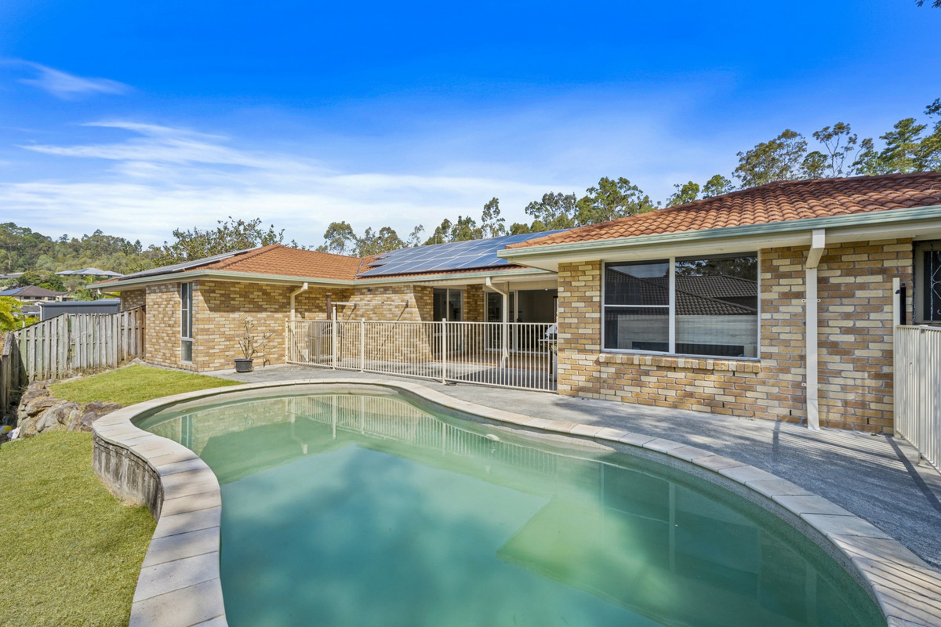 13 Soward Court, Pacific Pines