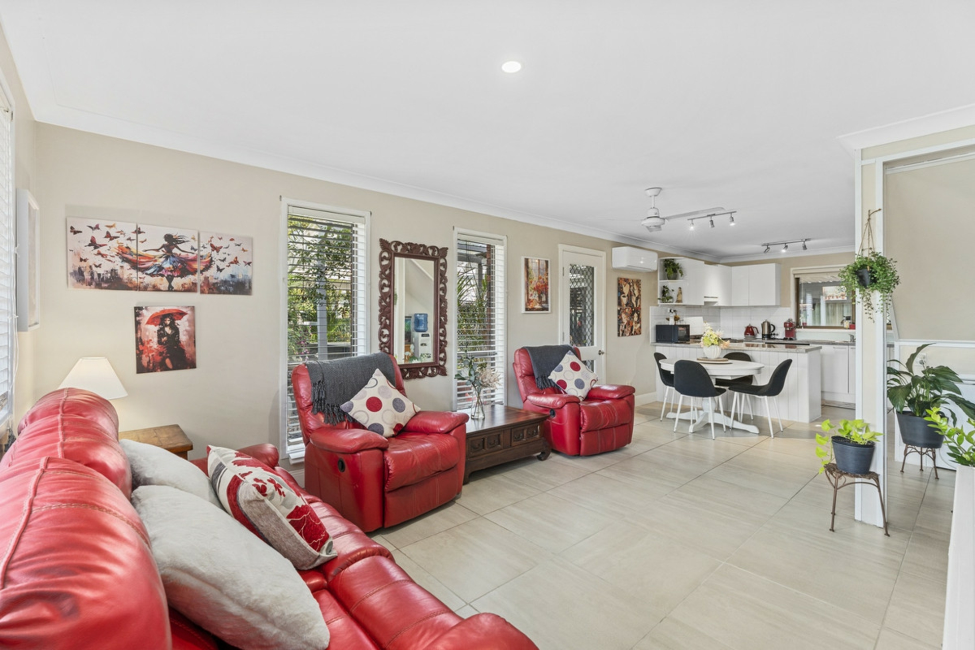 1/7 Vona Place, Labrador