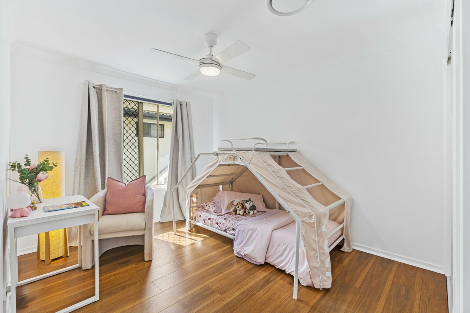 9 Tralee Court — photo 10 of 19