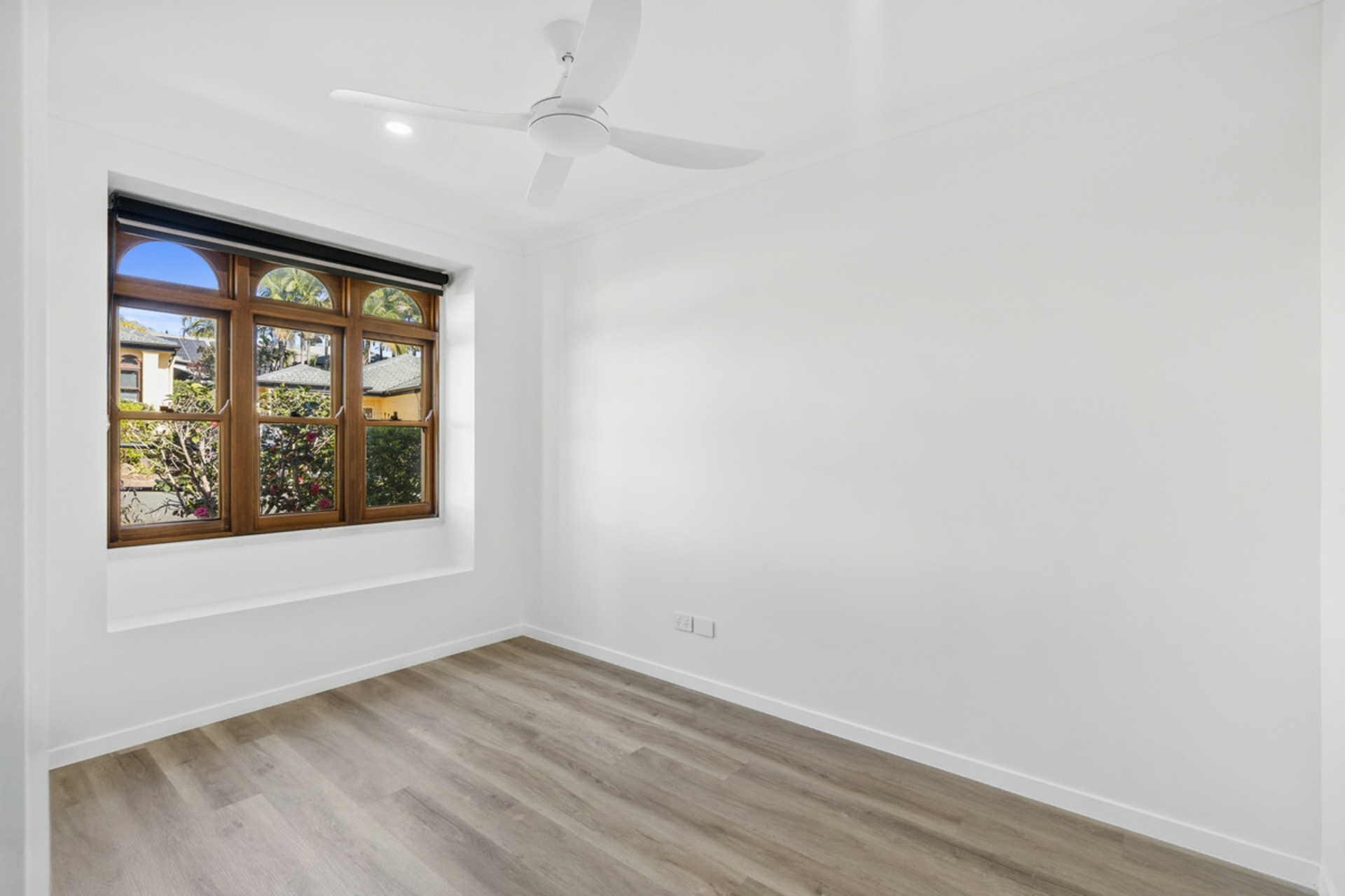 16/44 Helensvale Road — photo 15 of 17
