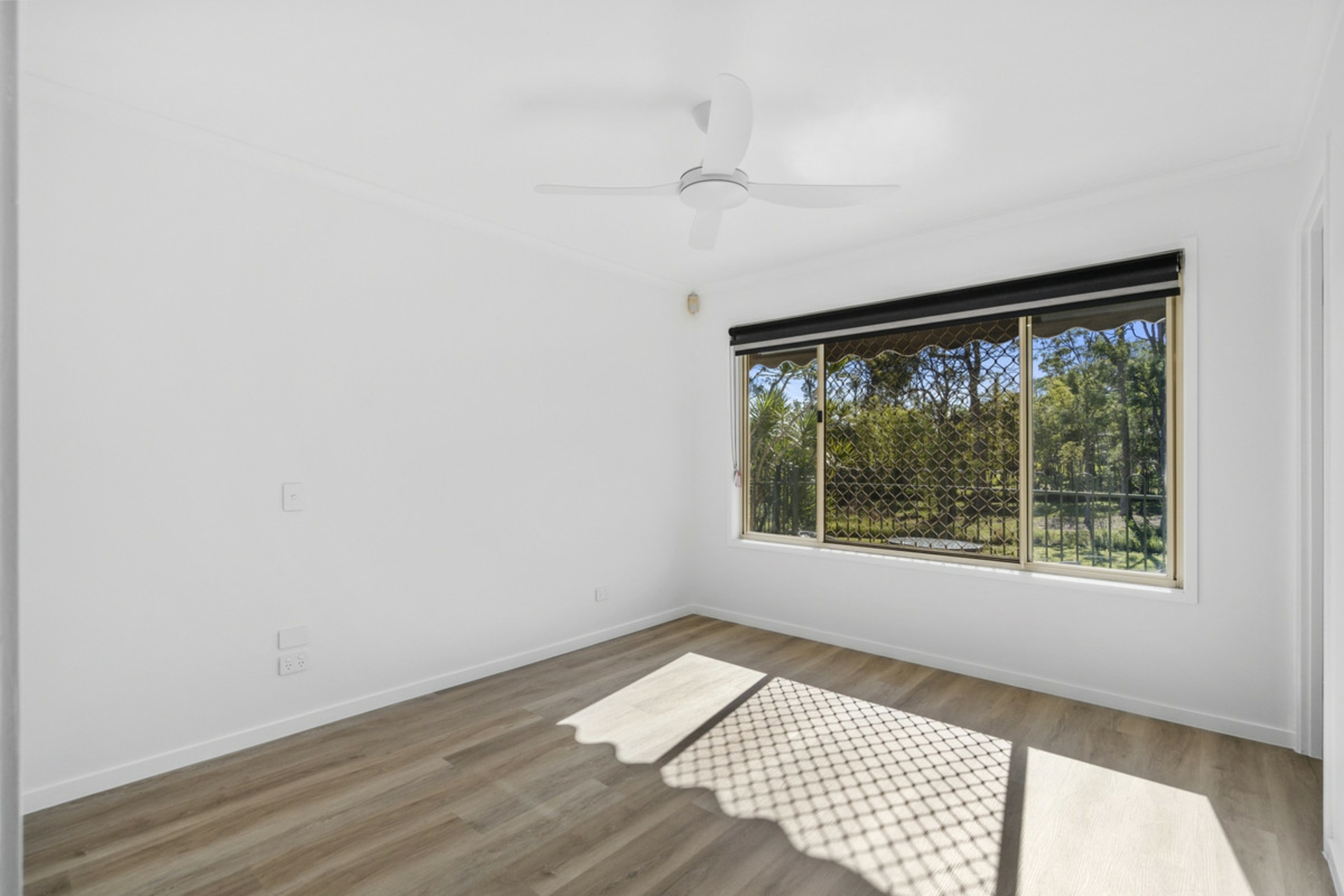 16/44 Helensvale Road — photo 16 of 17