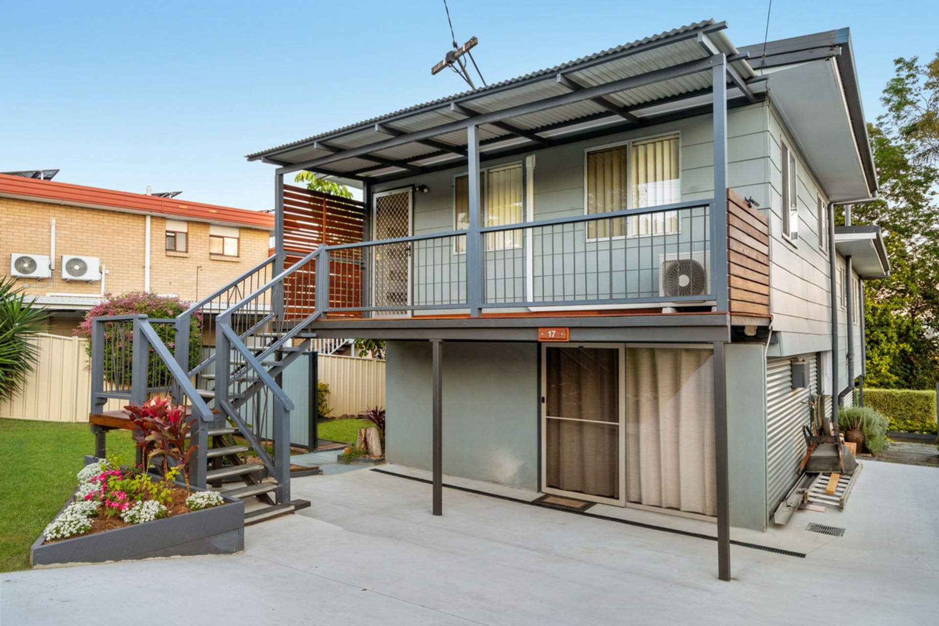 17 Nerang-Broadbeach Road — photo 17 of 22
