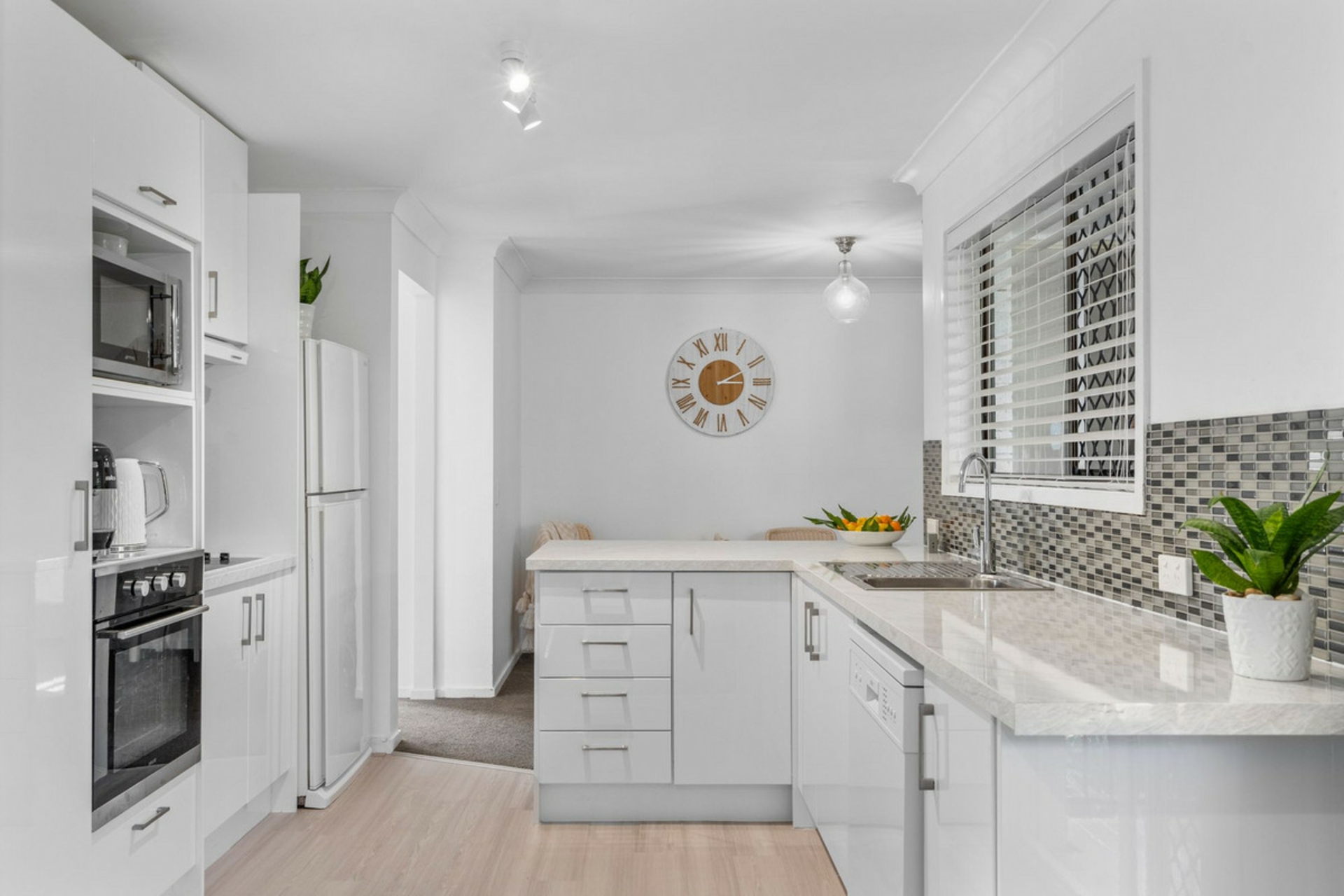51 Balyando Drive — photo 3 of 25
