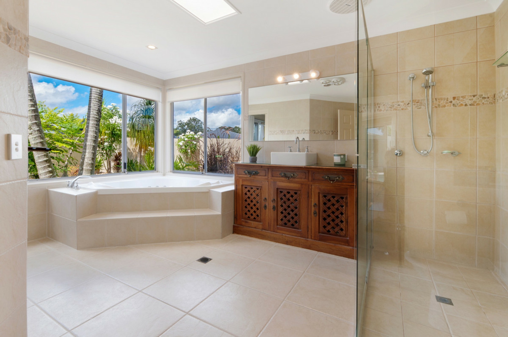 7 Huon Street — photo 7 of 23