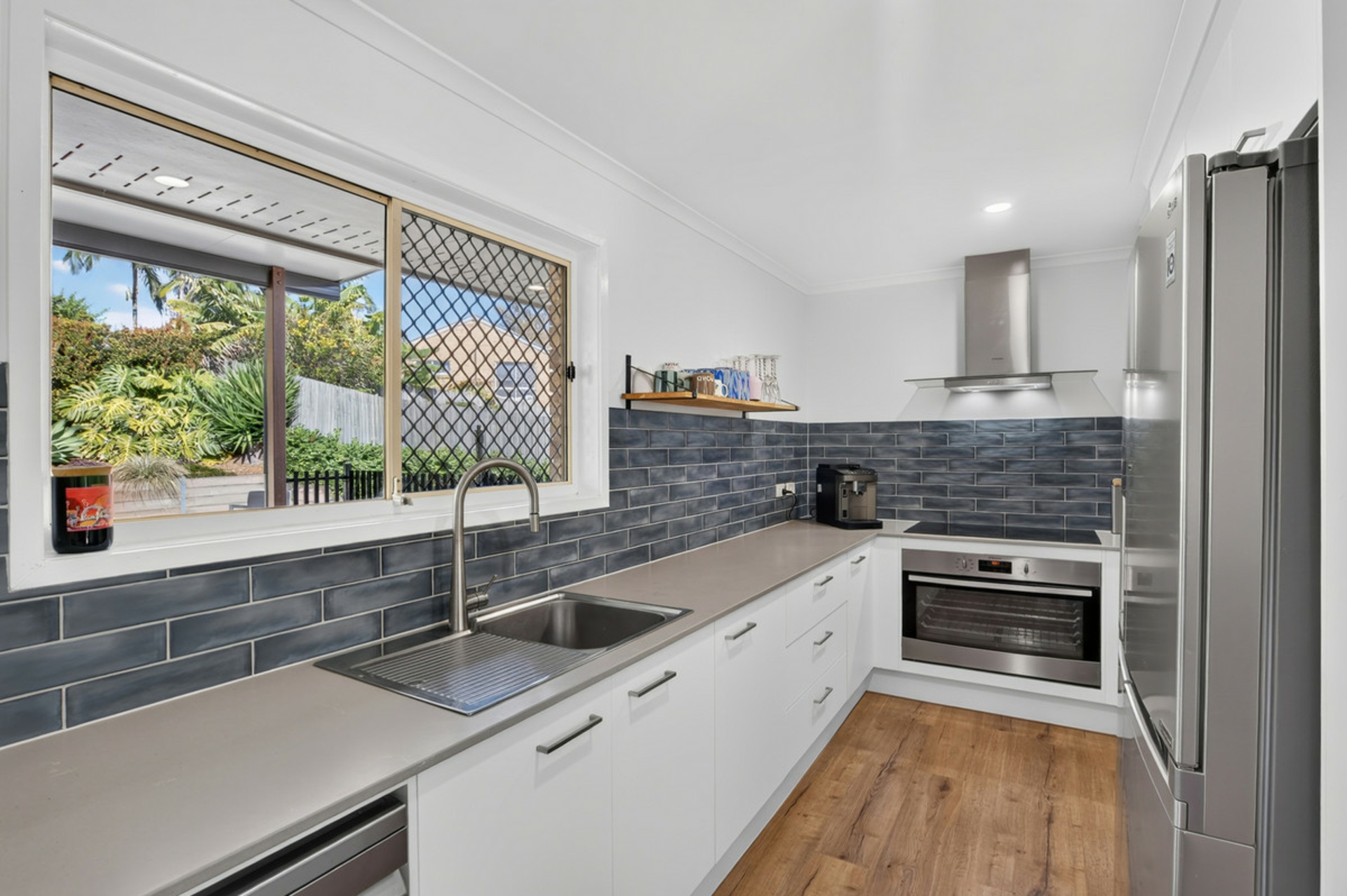 36 Centurion Crescent — photo 9 of 23