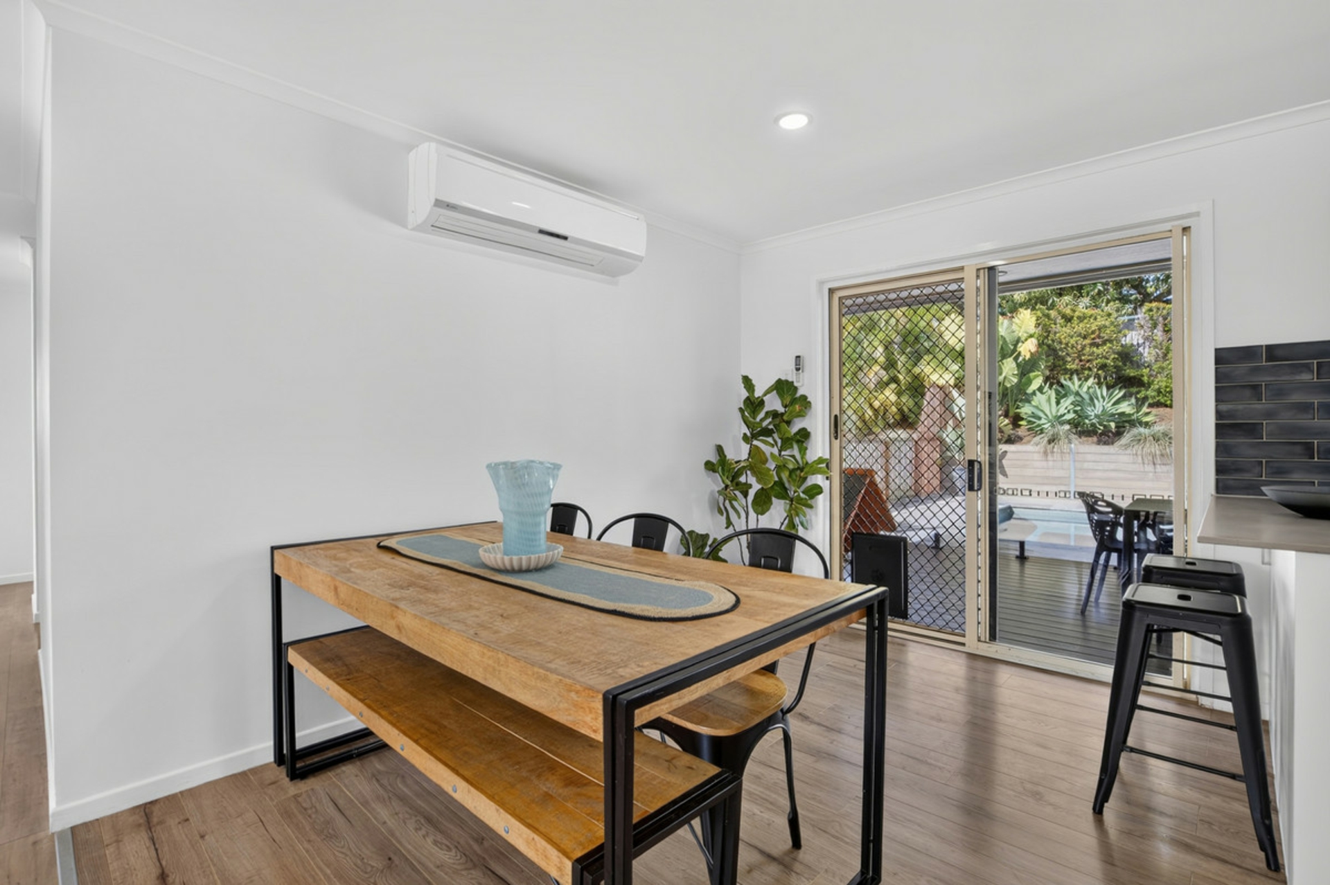36 Centurion Crescent — photo 15 of 23