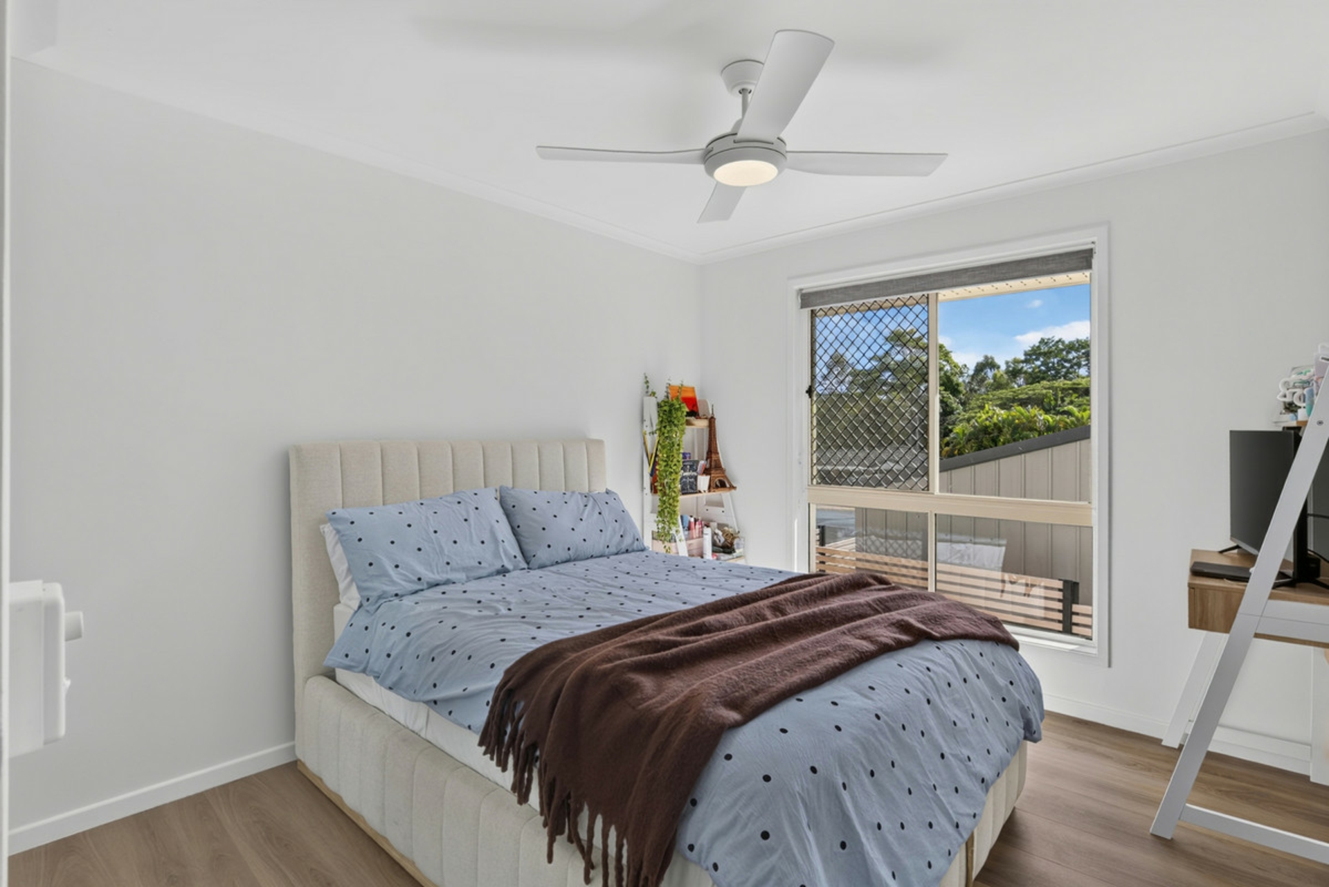 36 Centurion Crescent — photo 18 of 23