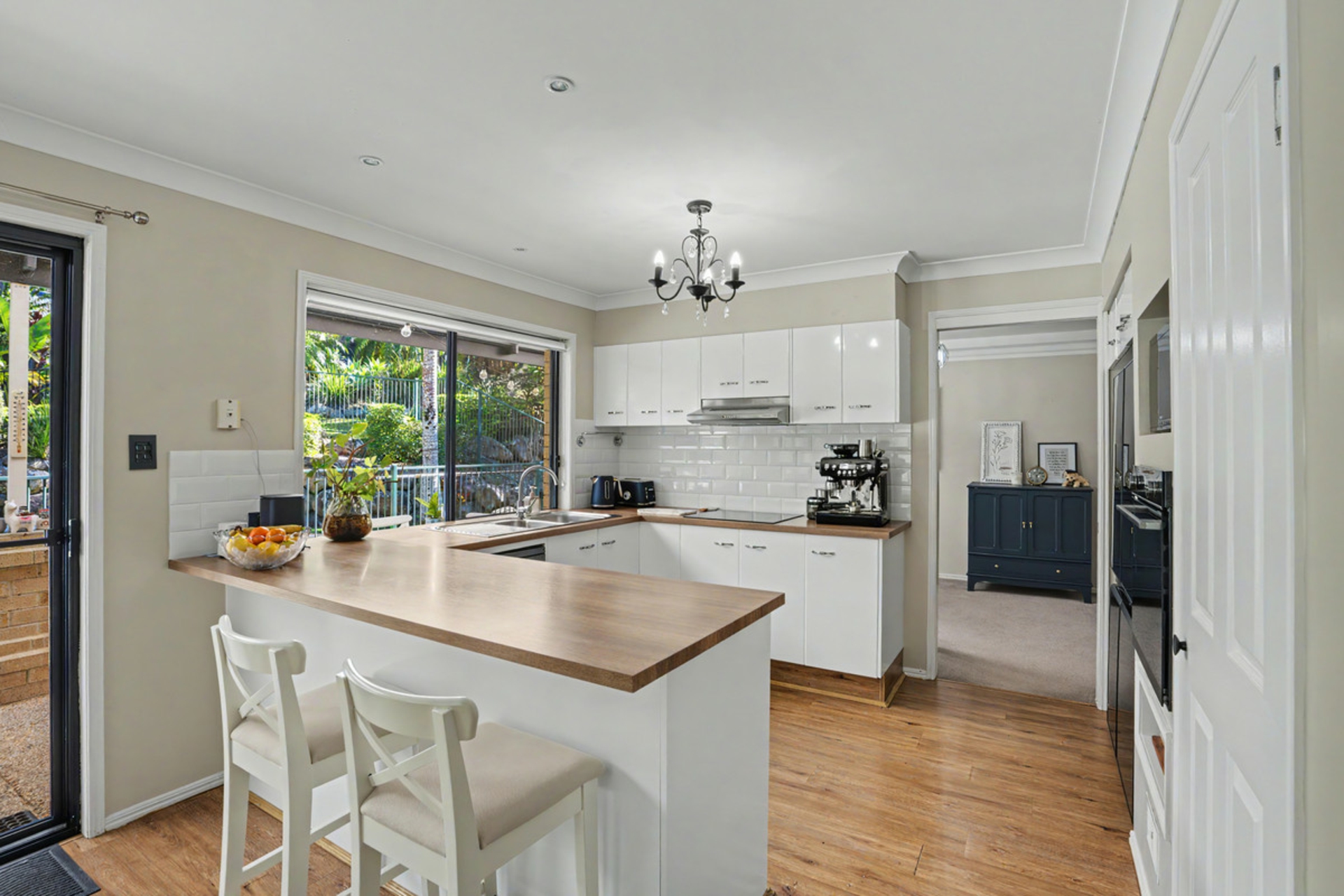 17 Lords Avenue — photo 9 of 28