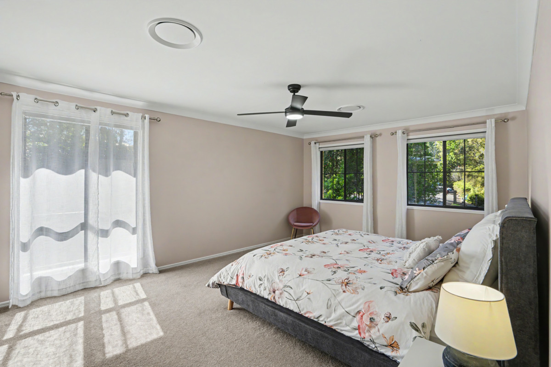 17 Lords Avenue — photo 10 of 28