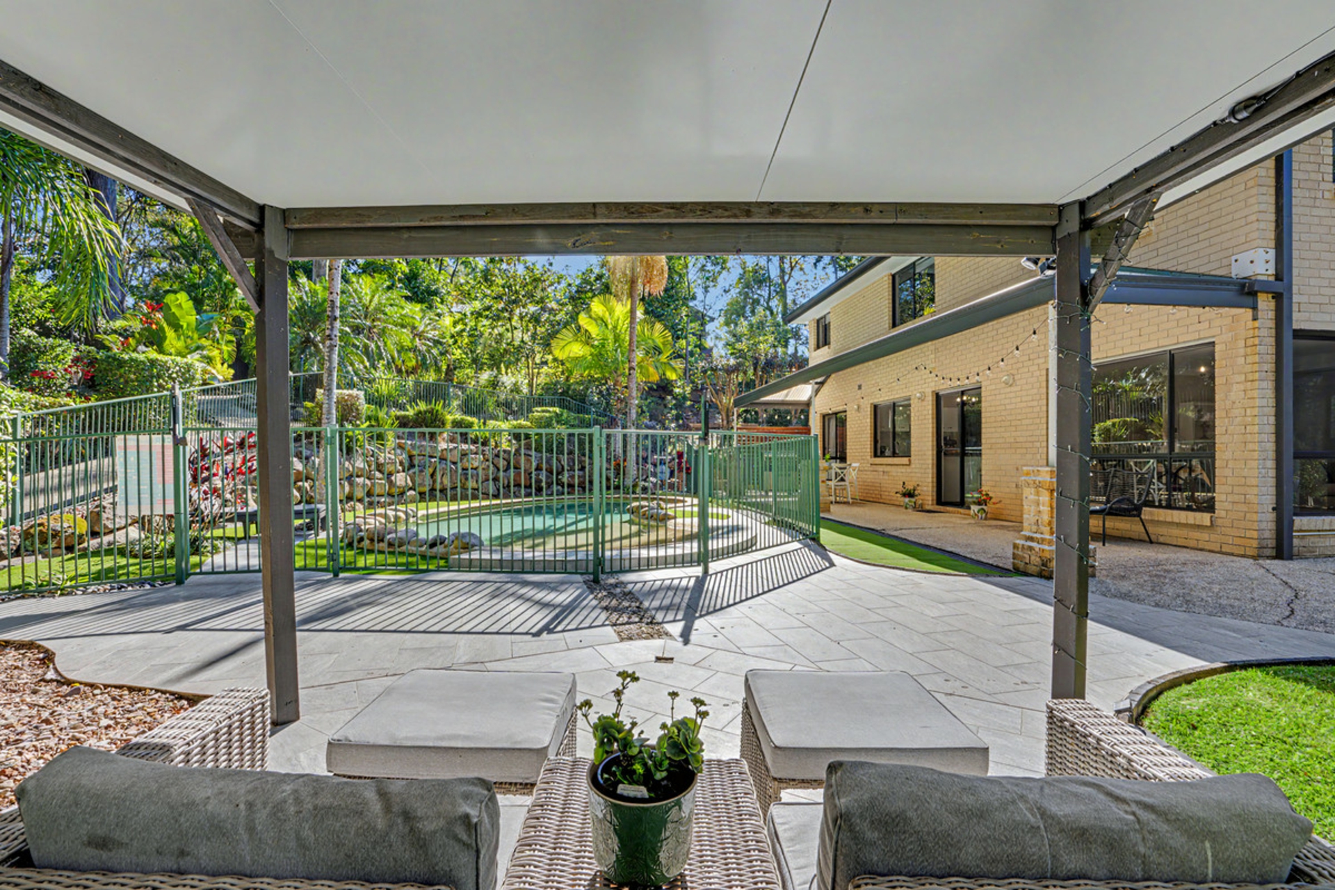 17 Lords Avenue — photo 19 of 28