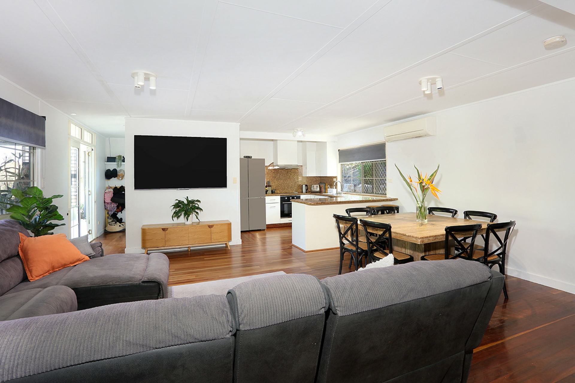 134 Crane Crescent — photo 7 of 18