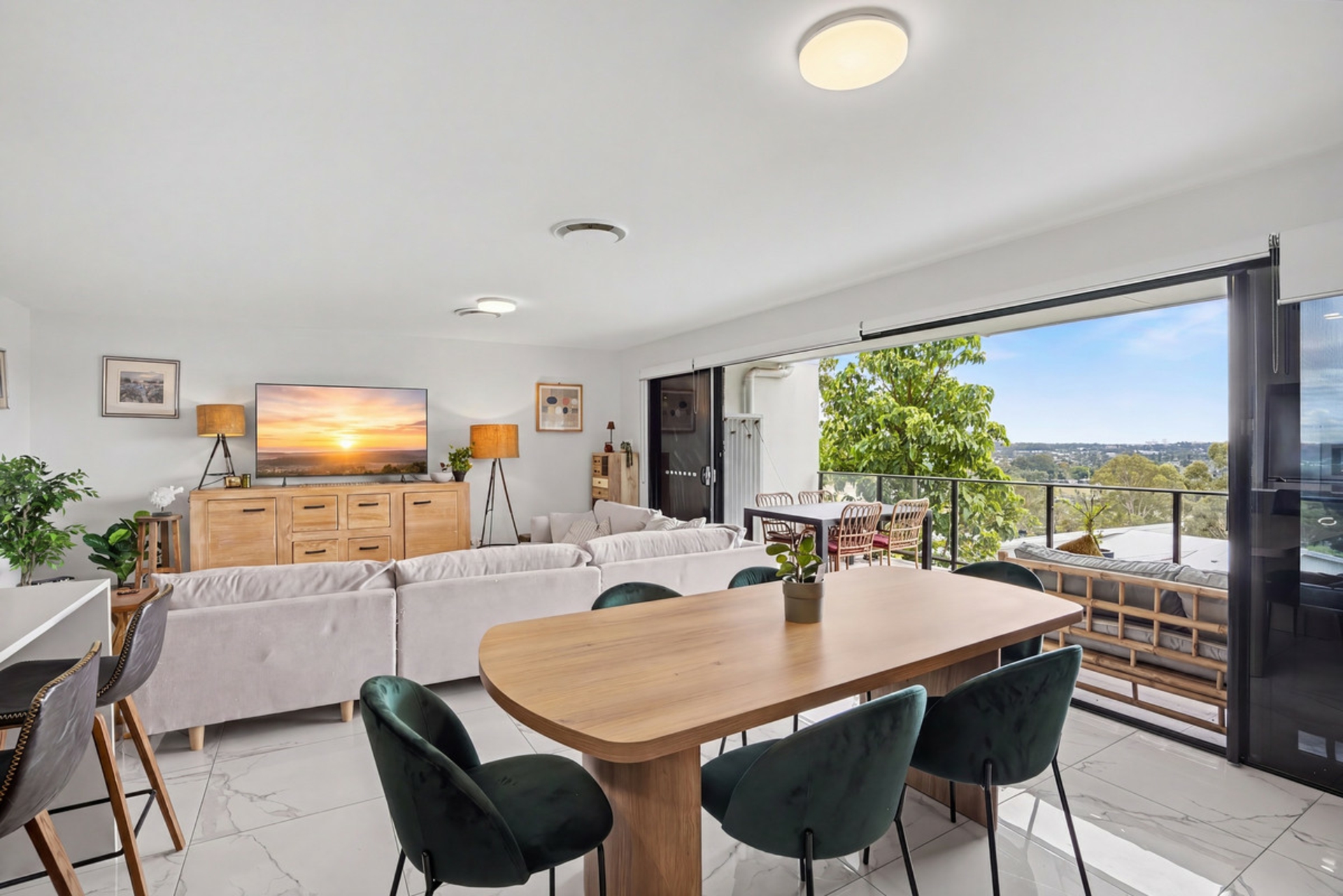 22/34 John Francis Drive — photo 3 of 26