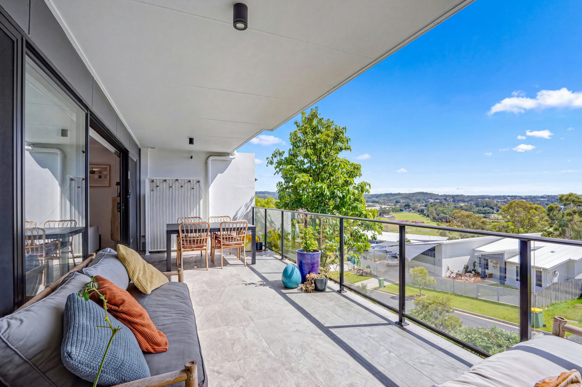 22/34 John Francis Drive — photo 11 of 26