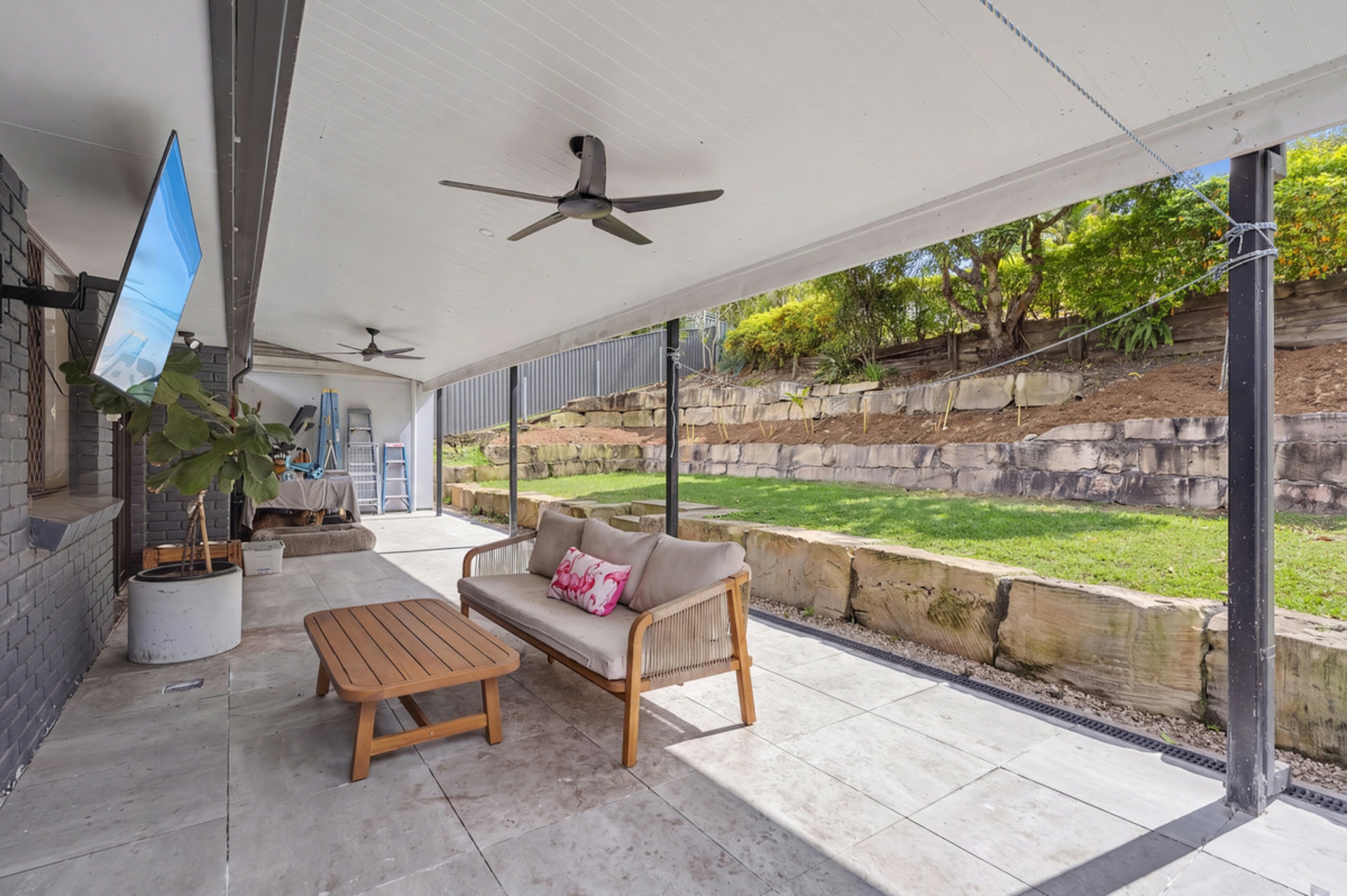 49 Balyando Drive — photo 7 of 16