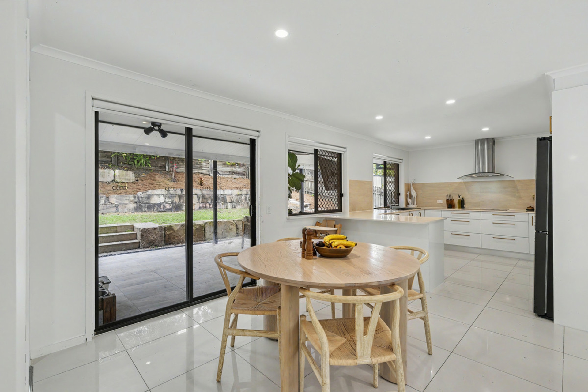 49 Balyando Drive — photo 9 of 16