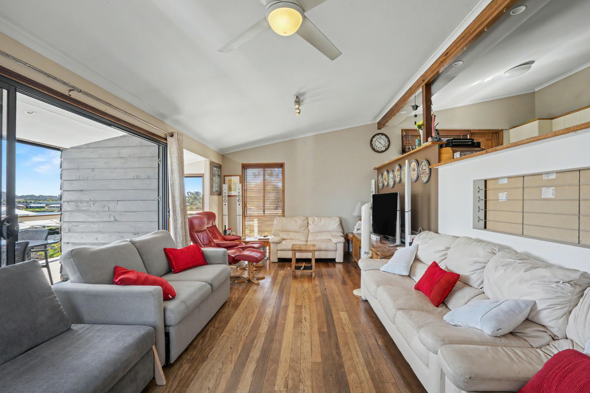 4 Kaffia Court — photo 12 of 22