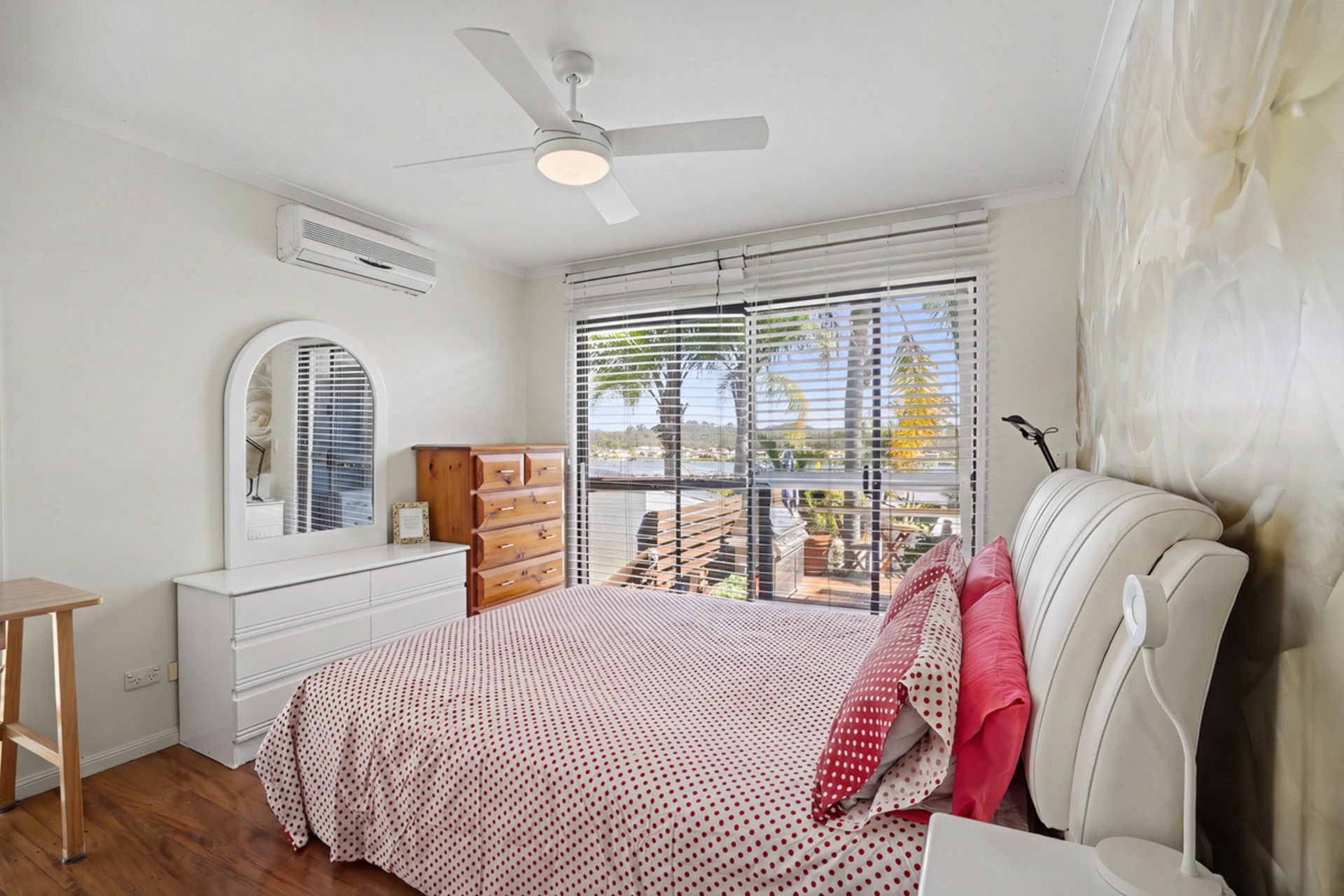 4 Kaffia Court — photo 20 of 22