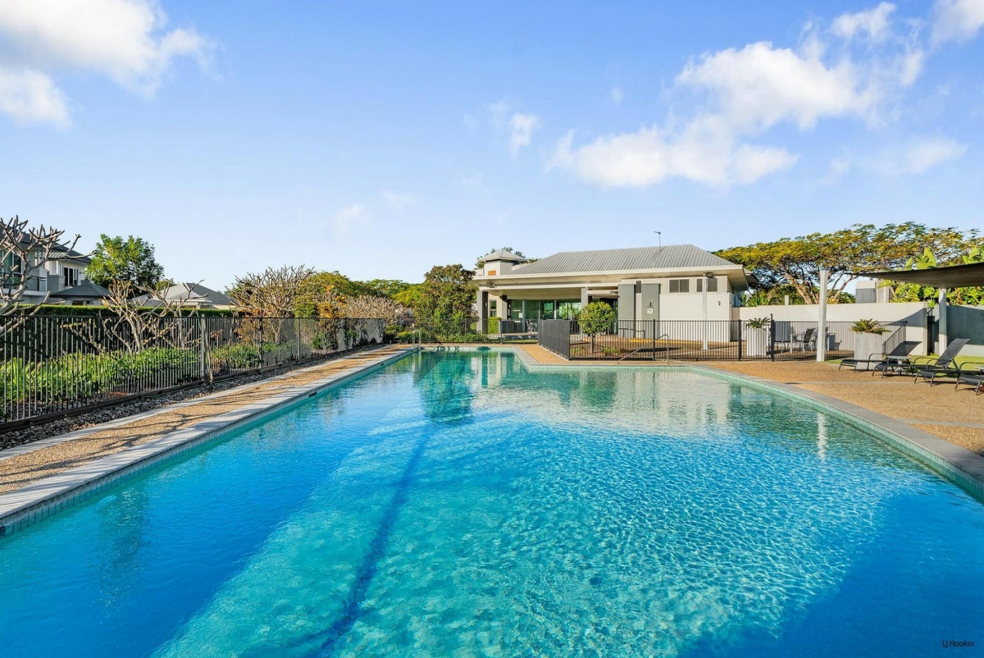 78 Peninsula Drive — photo 7 of 10