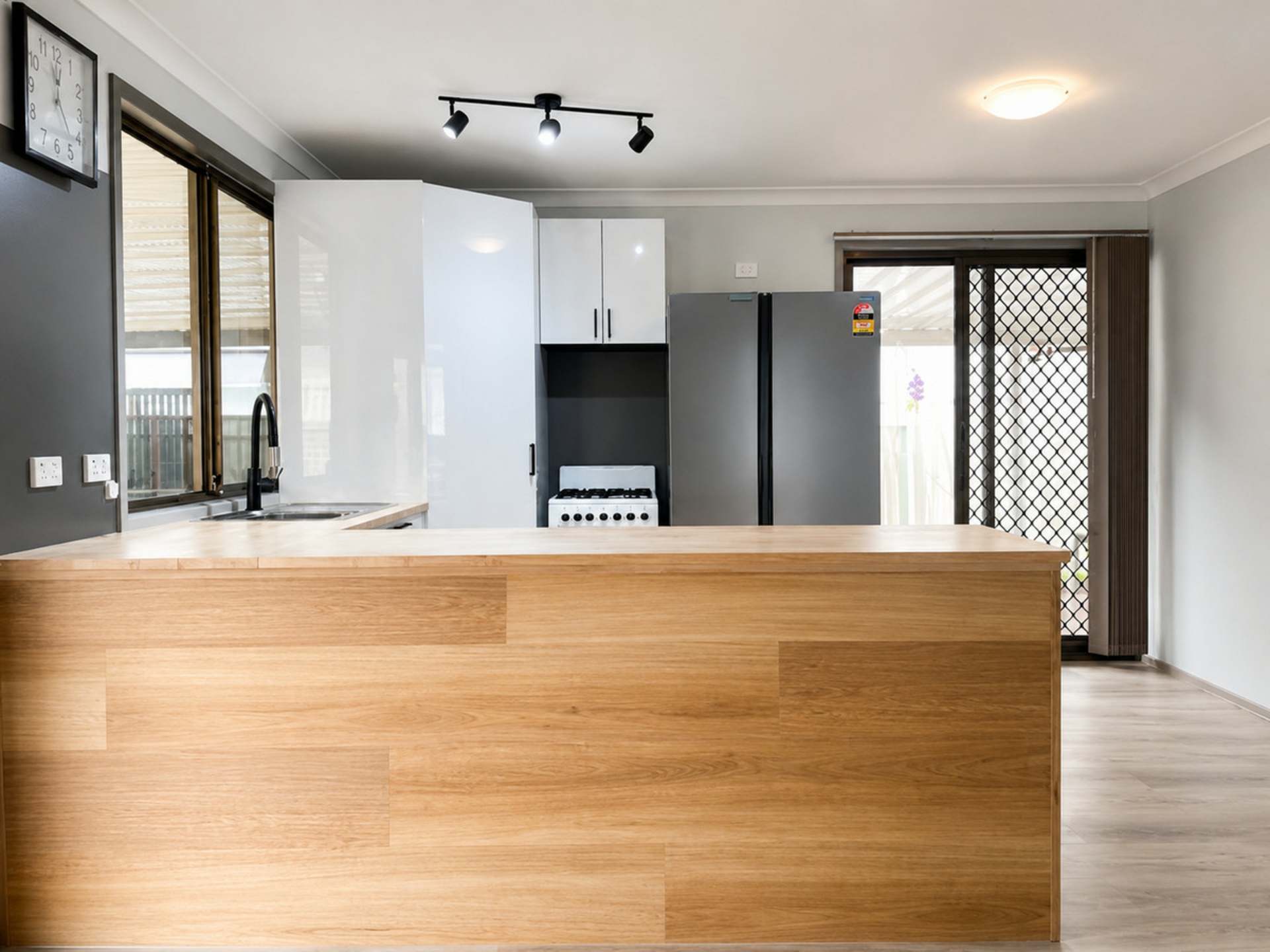 32/456 Nerang Broadbeach Road — photo from LJ Hooker Nerang