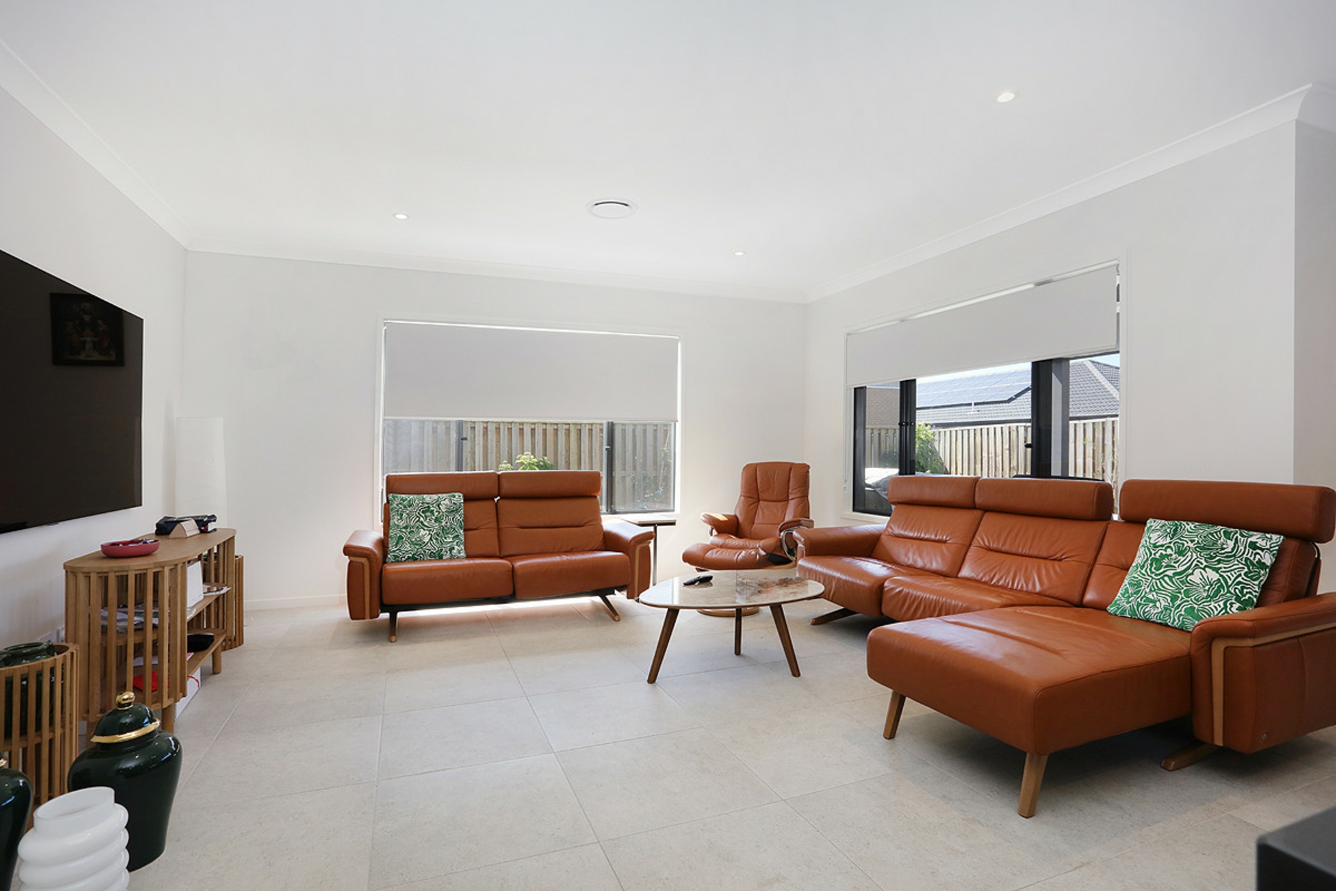 14 Headway Street — photo 4 of 11