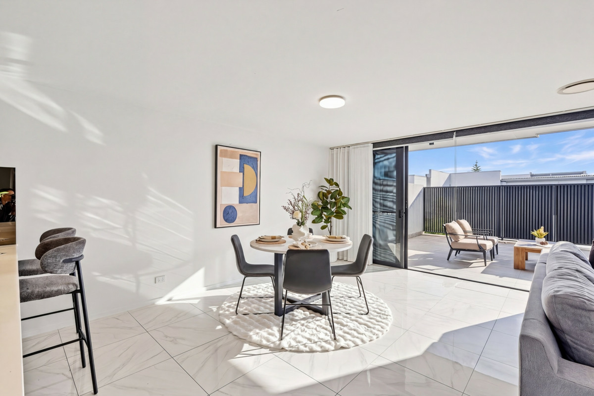 37/34 John Francis Drive — photo 3 of 24