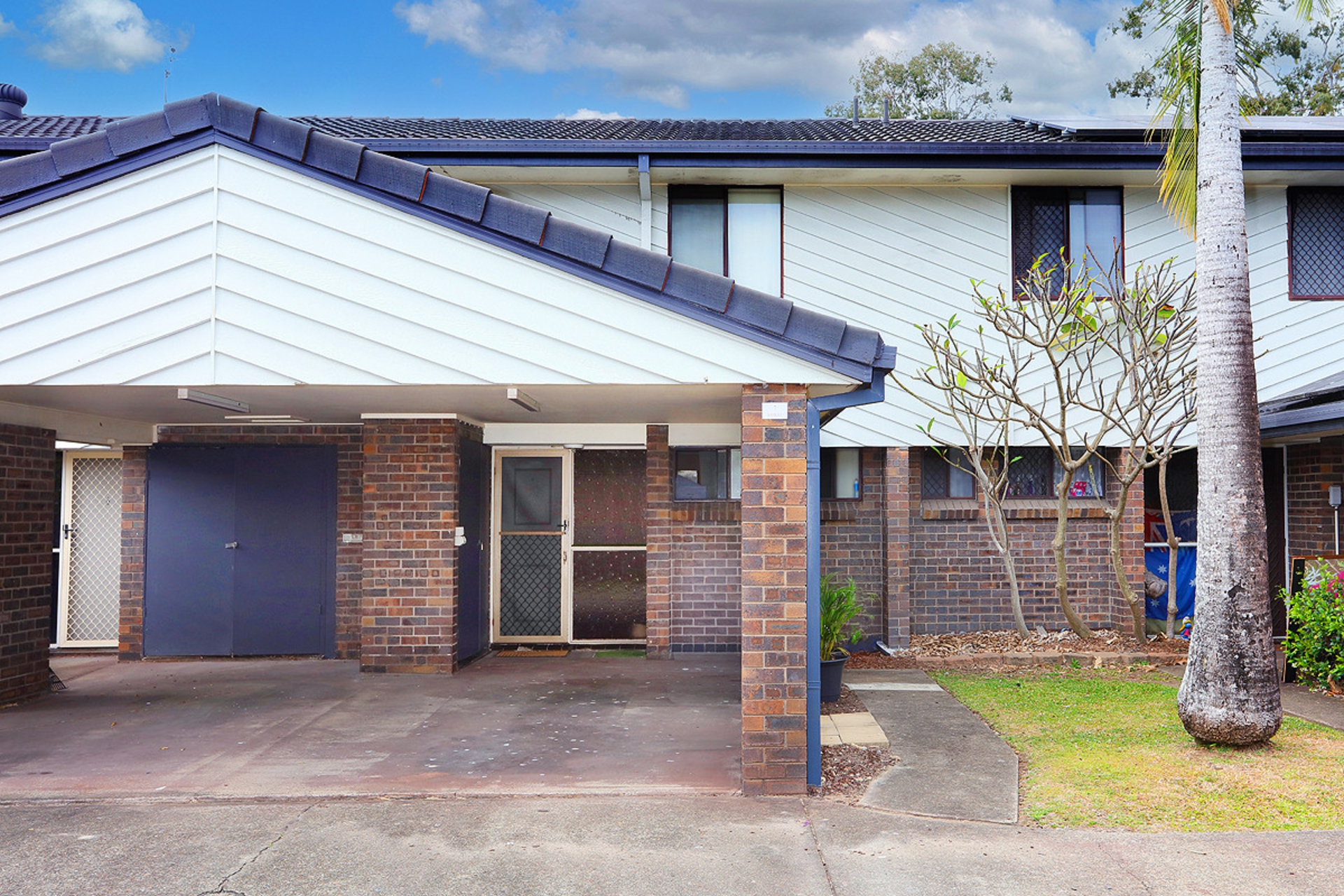 7 Banksia Court 67 Nerang Street — photo from LJ Hooker Nerang