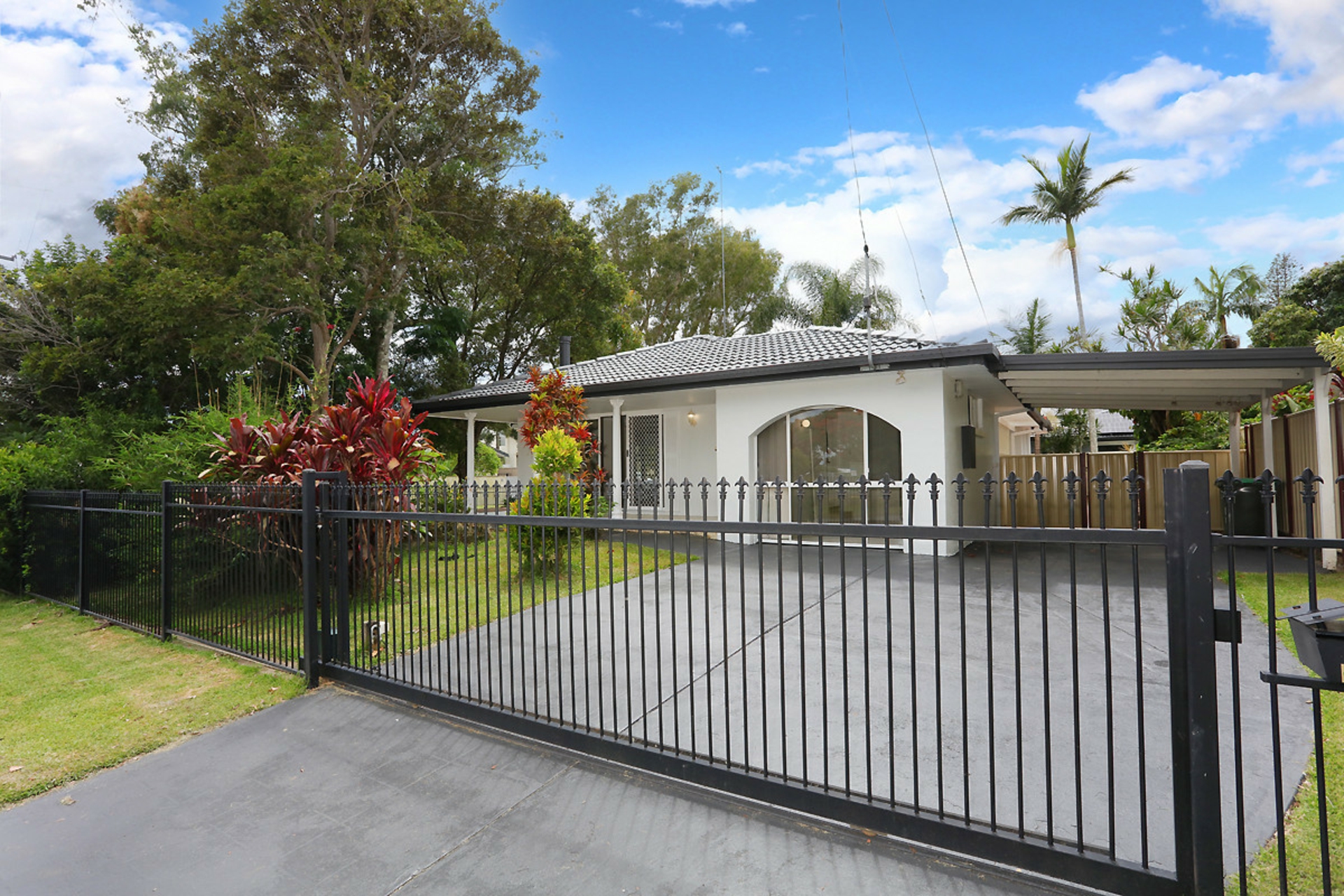 5A Garden Grove — photo from LJ Hooker Nerang