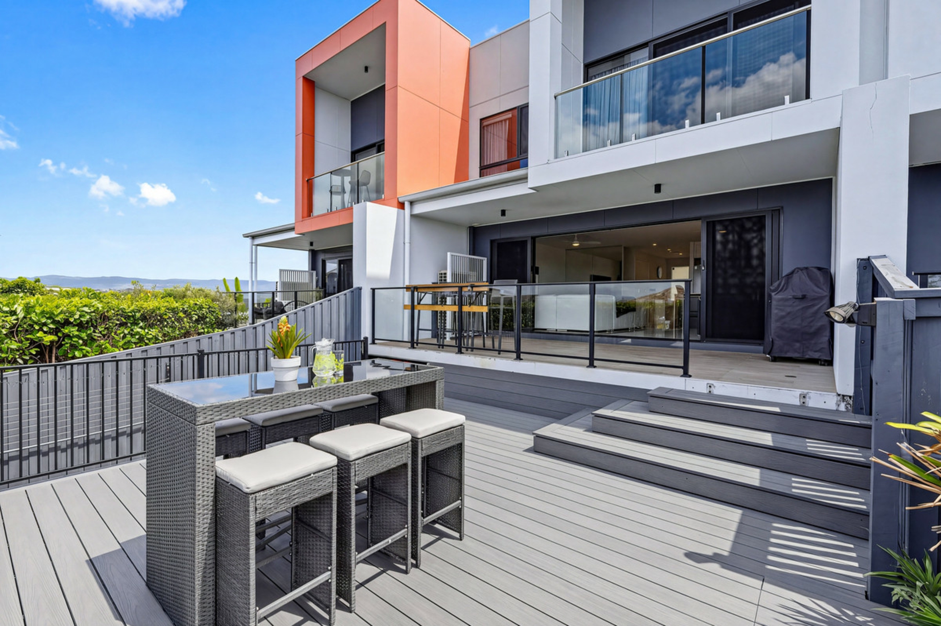 2/34 John Francis Drive — photo from LJ Hooker Nerang