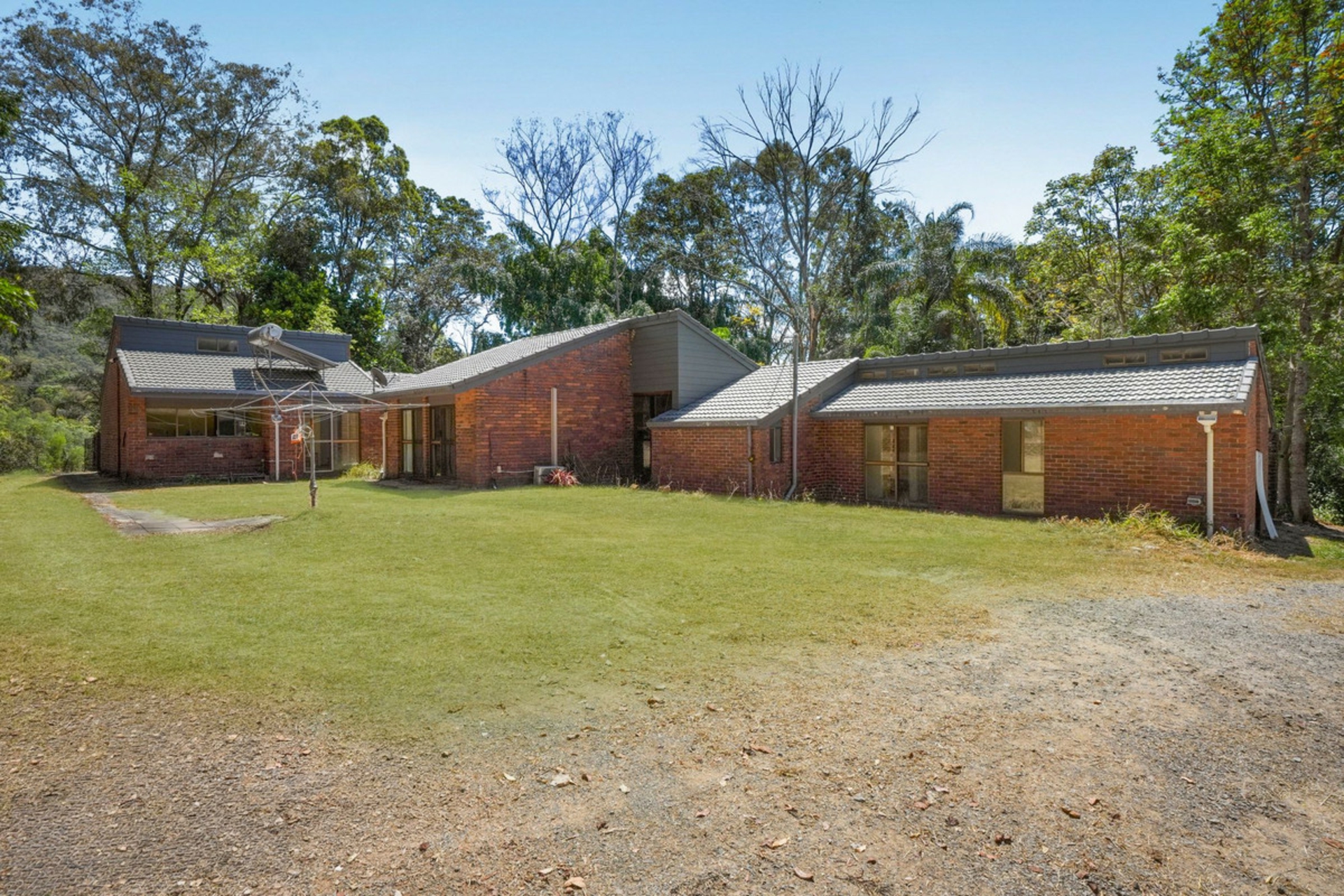 1025 Beaudesert-Nerang Road — photo 13 of 20