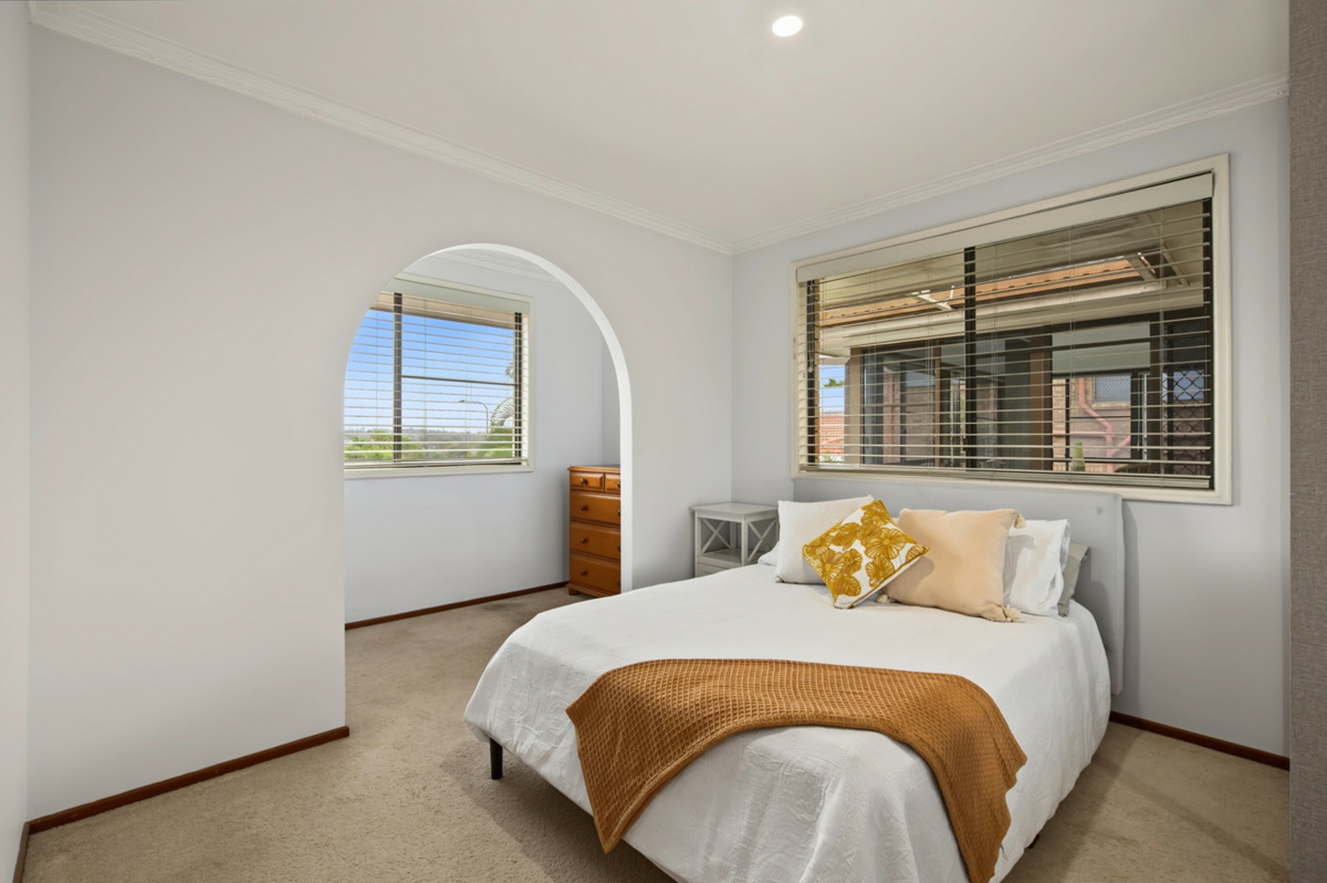 12 Churchill Court — photo 10 of 19