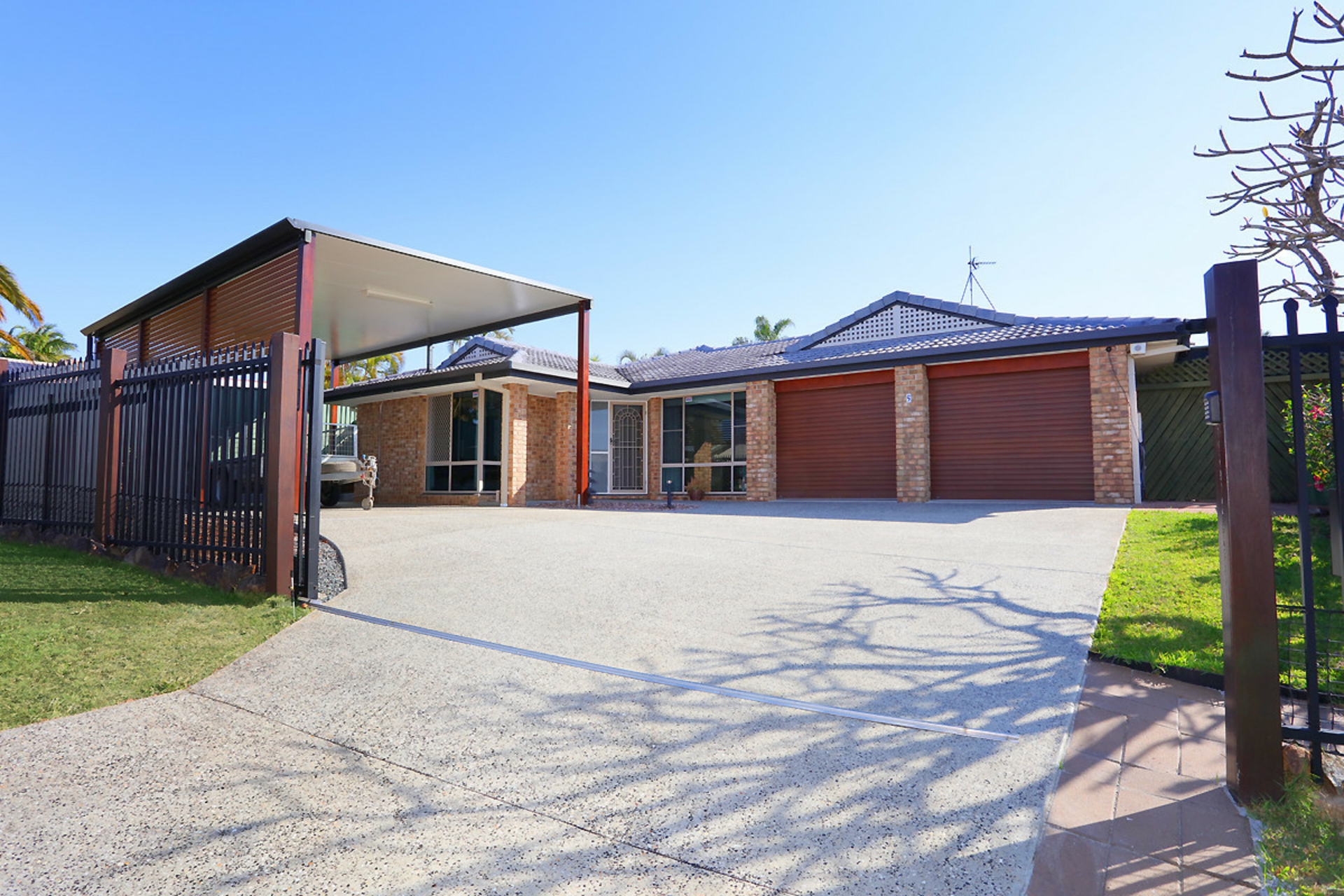 5 Conadilly Court — photo from LJ Hooker Nerang