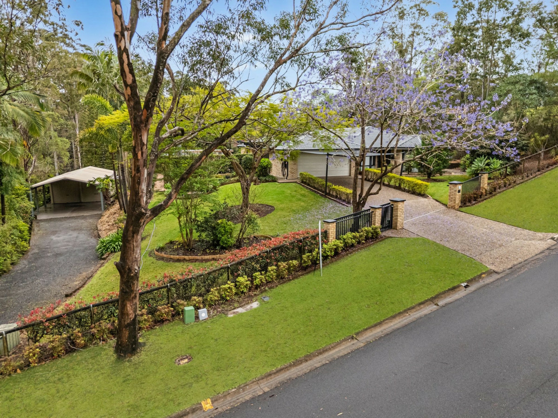 5-7 The Oval Drive — photo from LJ Hooker Nerang