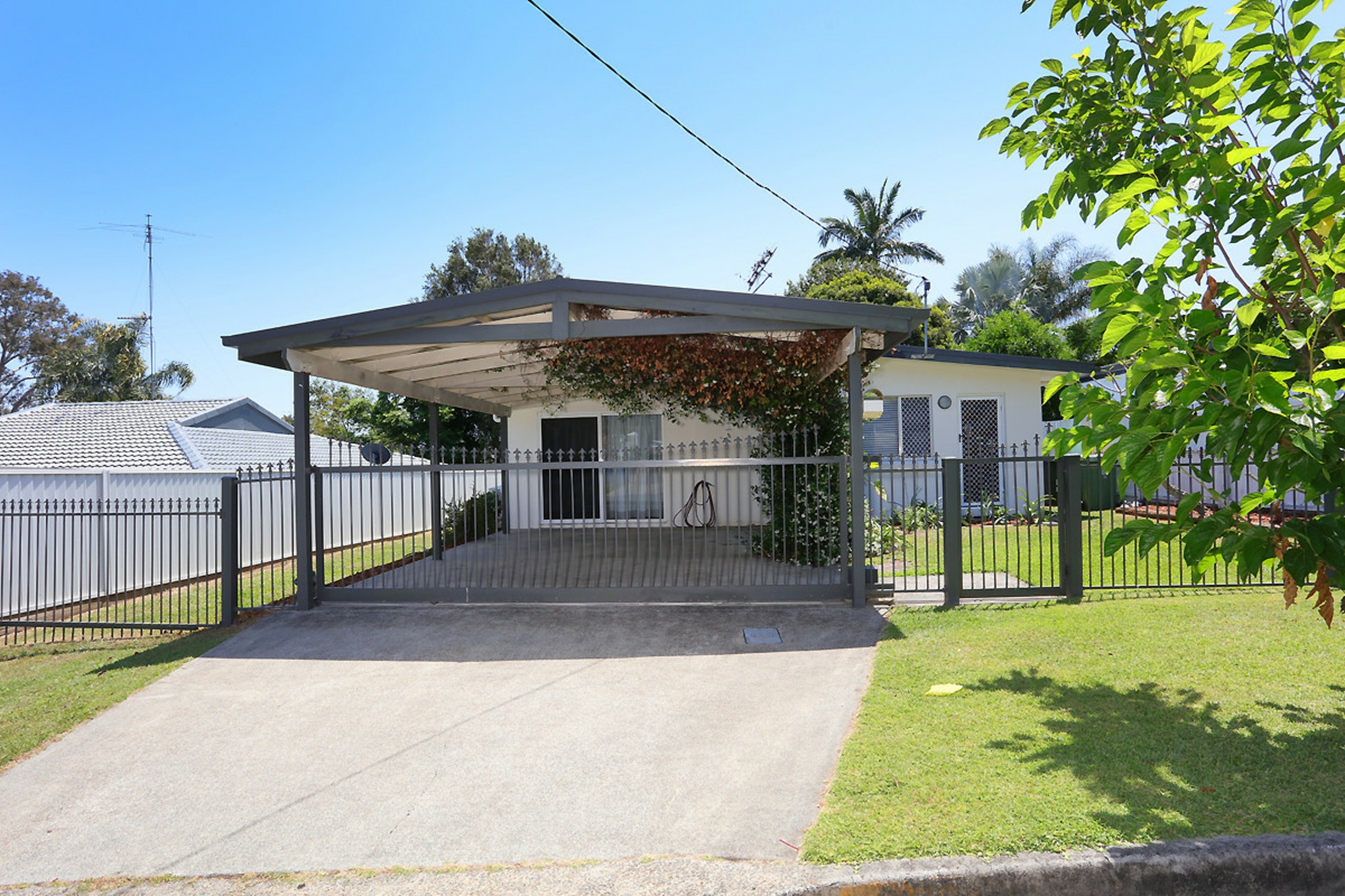 21 Jane Street — photo from LJ Hooker Nerang