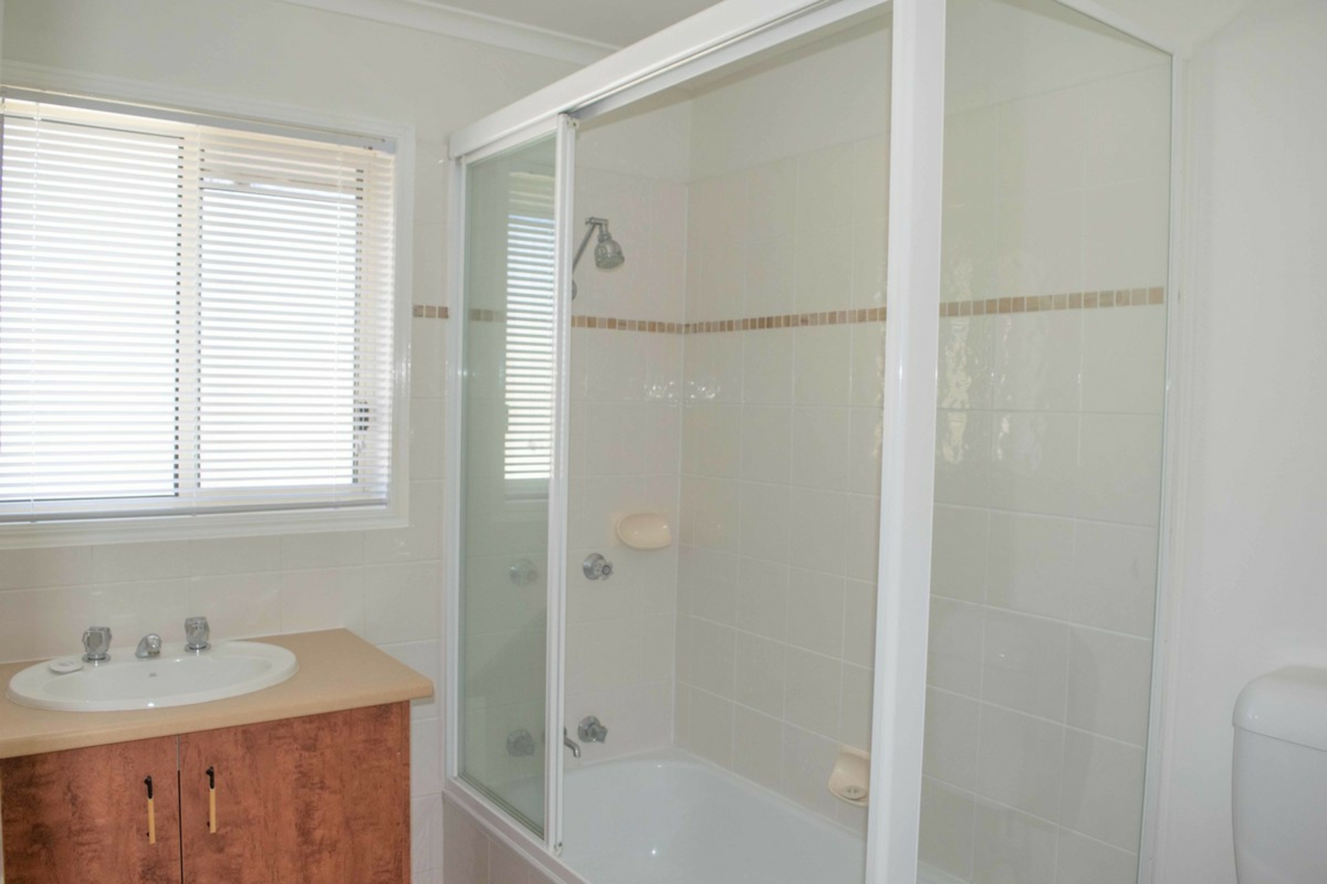 10/159 Pappas Way — photo 8 of 11
