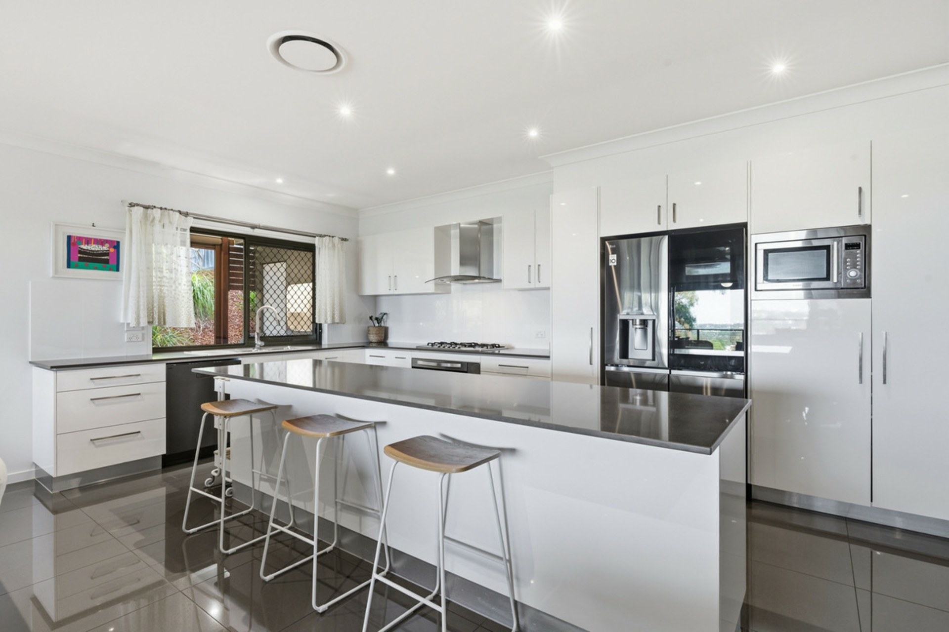 31 John Francis Drive — photo 4 of 30
