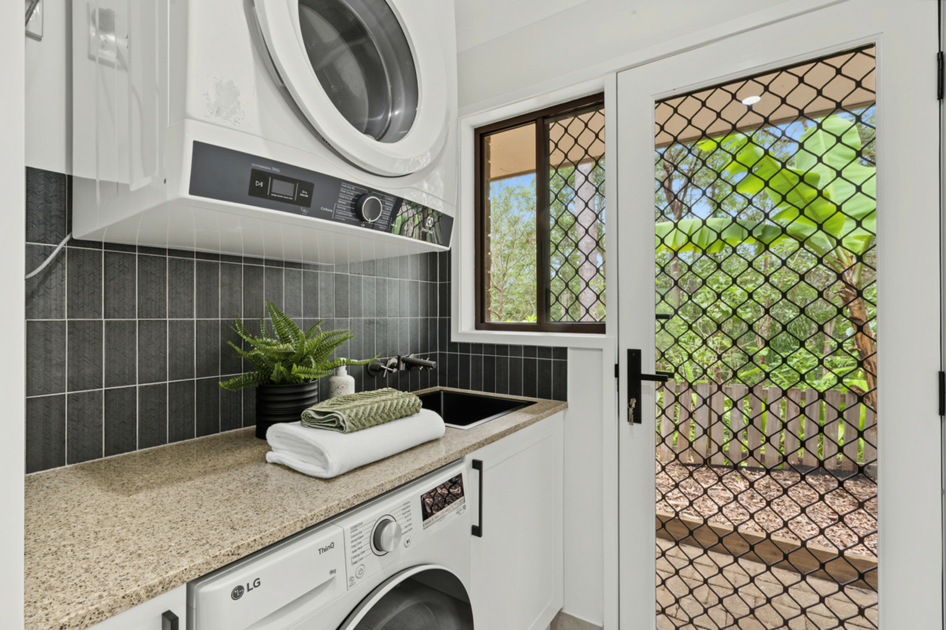 7 Alice Bowden Court — photo 16 of 26
