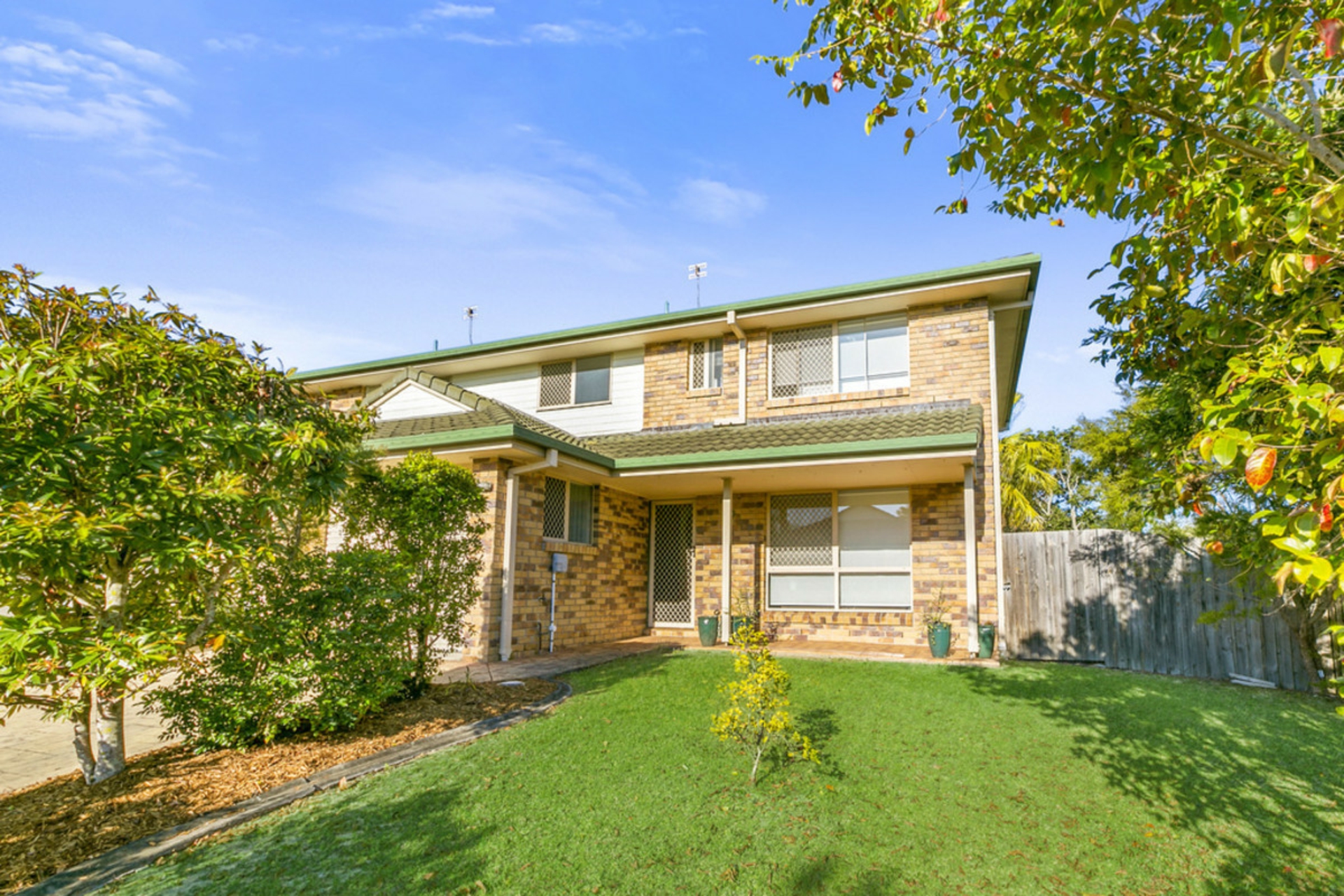 35/2-10 Weedons Road — photo from LJ Hooker Nerang