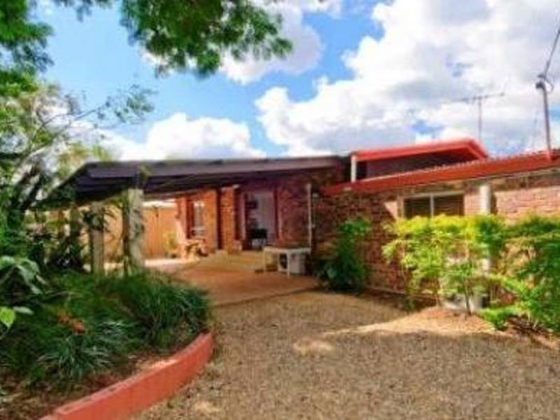120 Barbaralla Drive, SPRINGWOOD