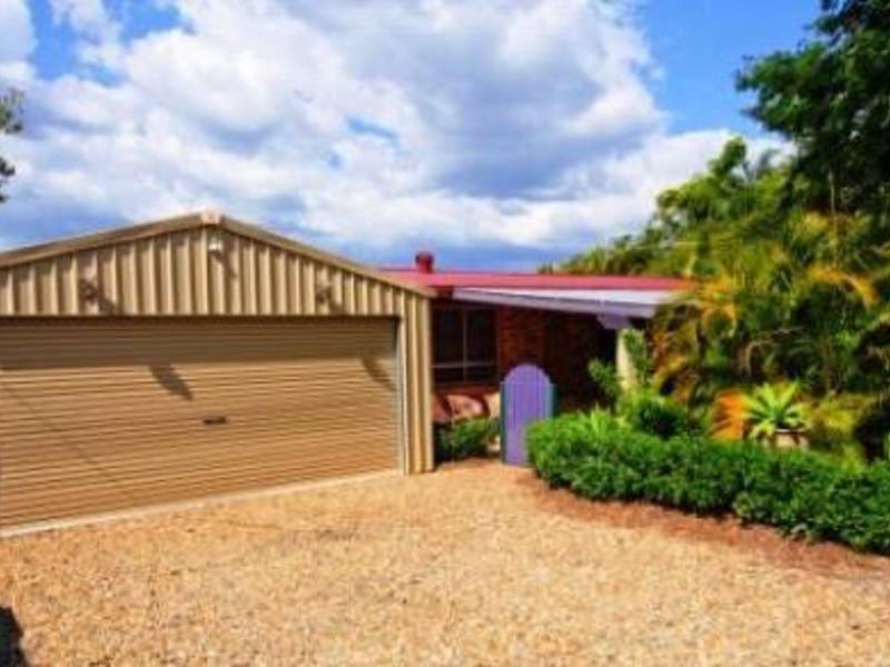 120 Barbaralla Drive, SPRINGWOOD