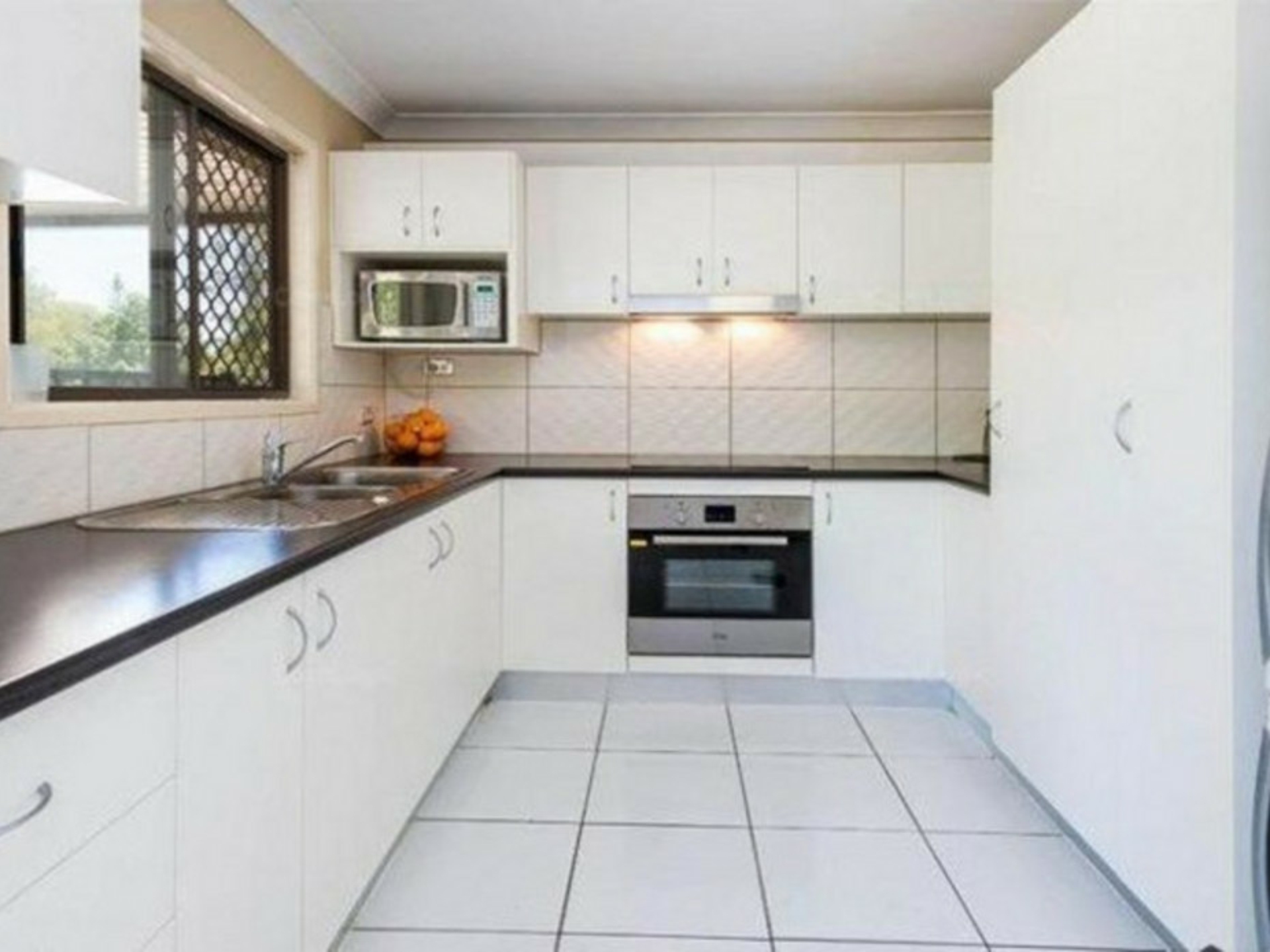 49 Jean Street, WOODRIDGE
